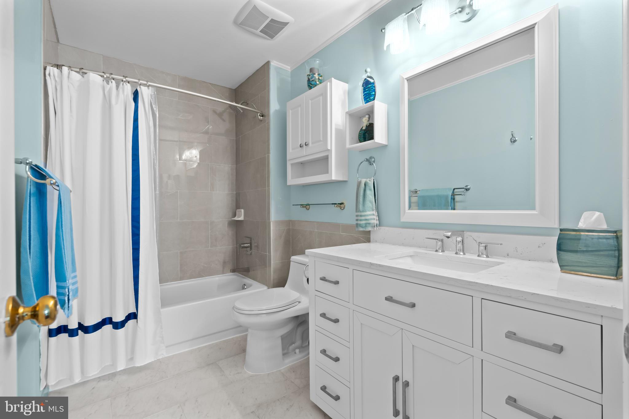 ASHBURN FARM - Residential