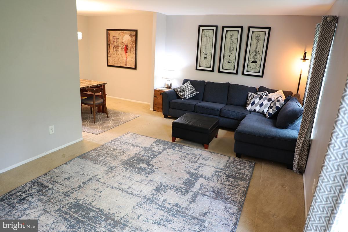 CROFTON VILLAGE - Residential