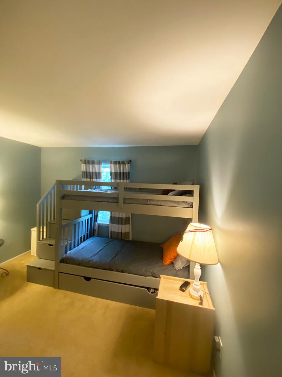 CROFTON VILLAGE - Residential