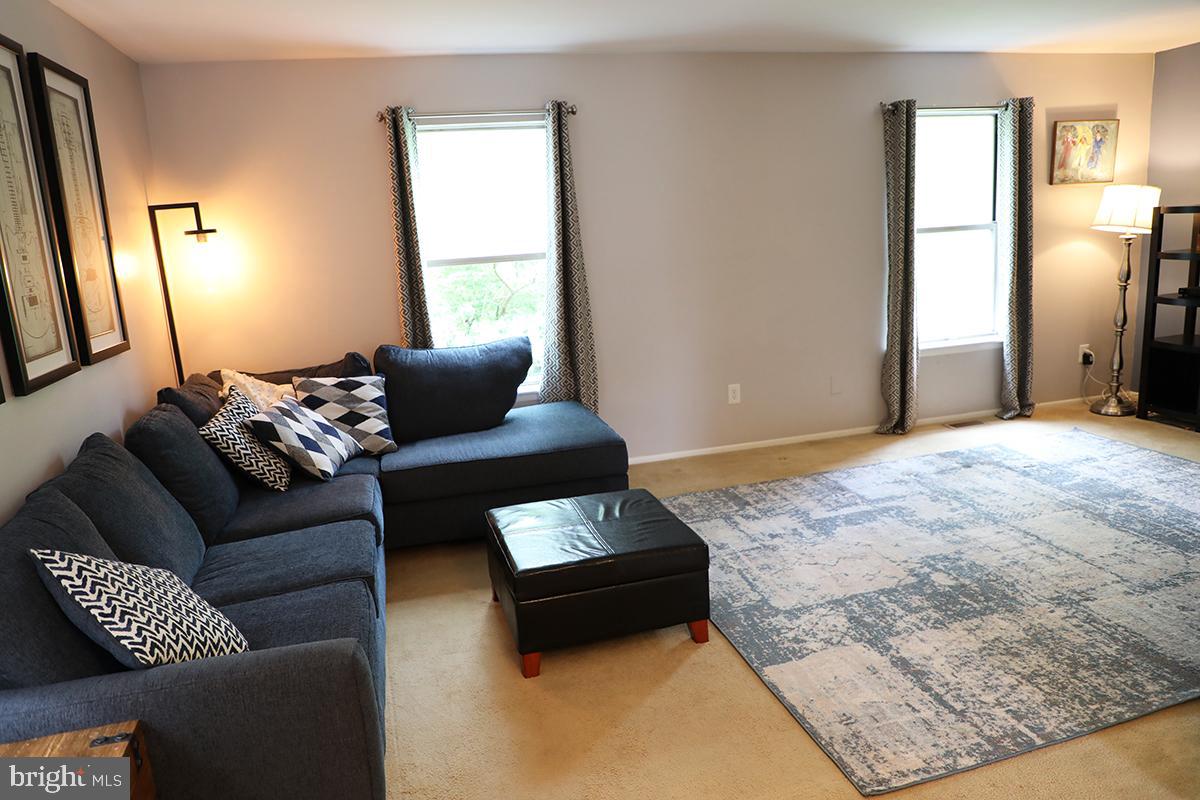 CROFTON VILLAGE - Residential