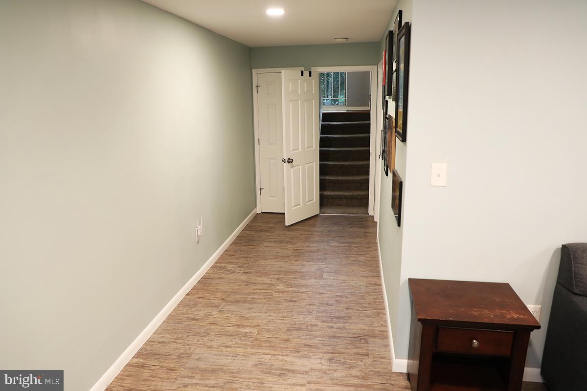 CROFTON VILLAGE - Residential