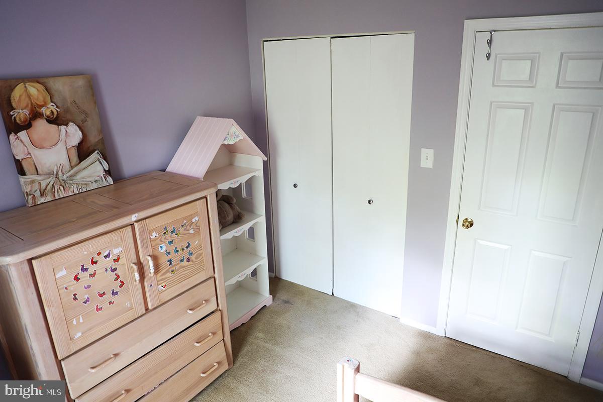 CROFTON VILLAGE - Residential