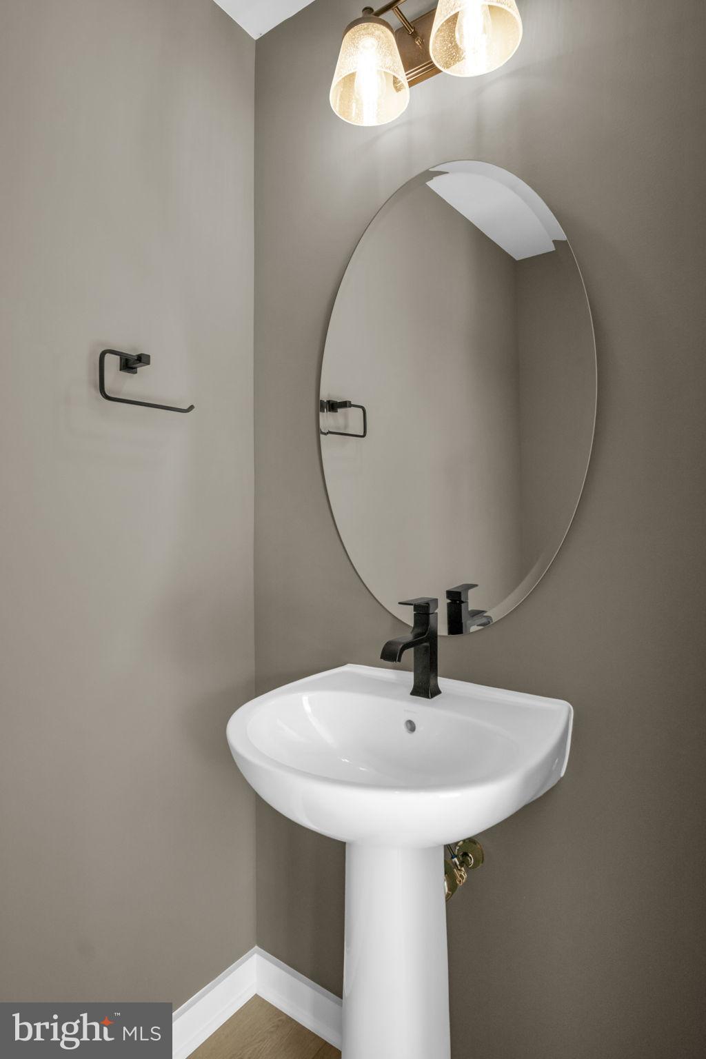 HAYS LANDING - Residential