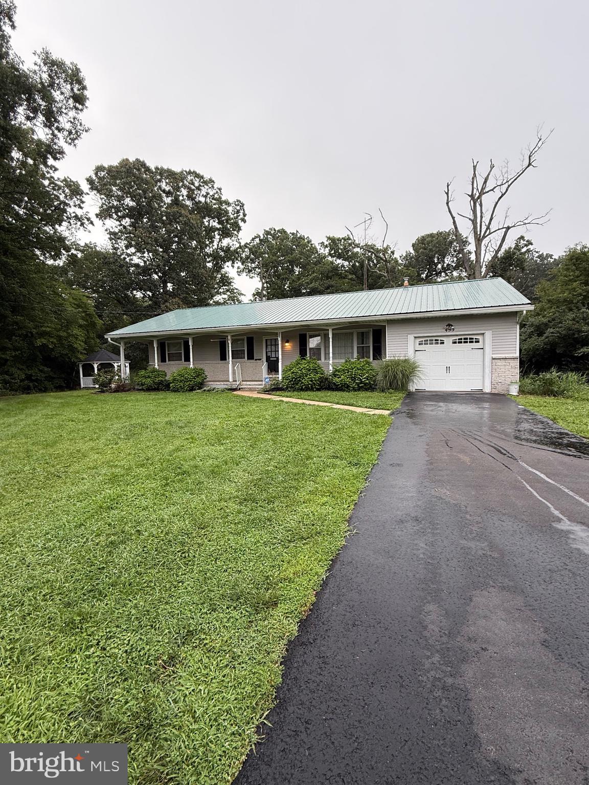 453 CENTERTON ROAD - Photo 2