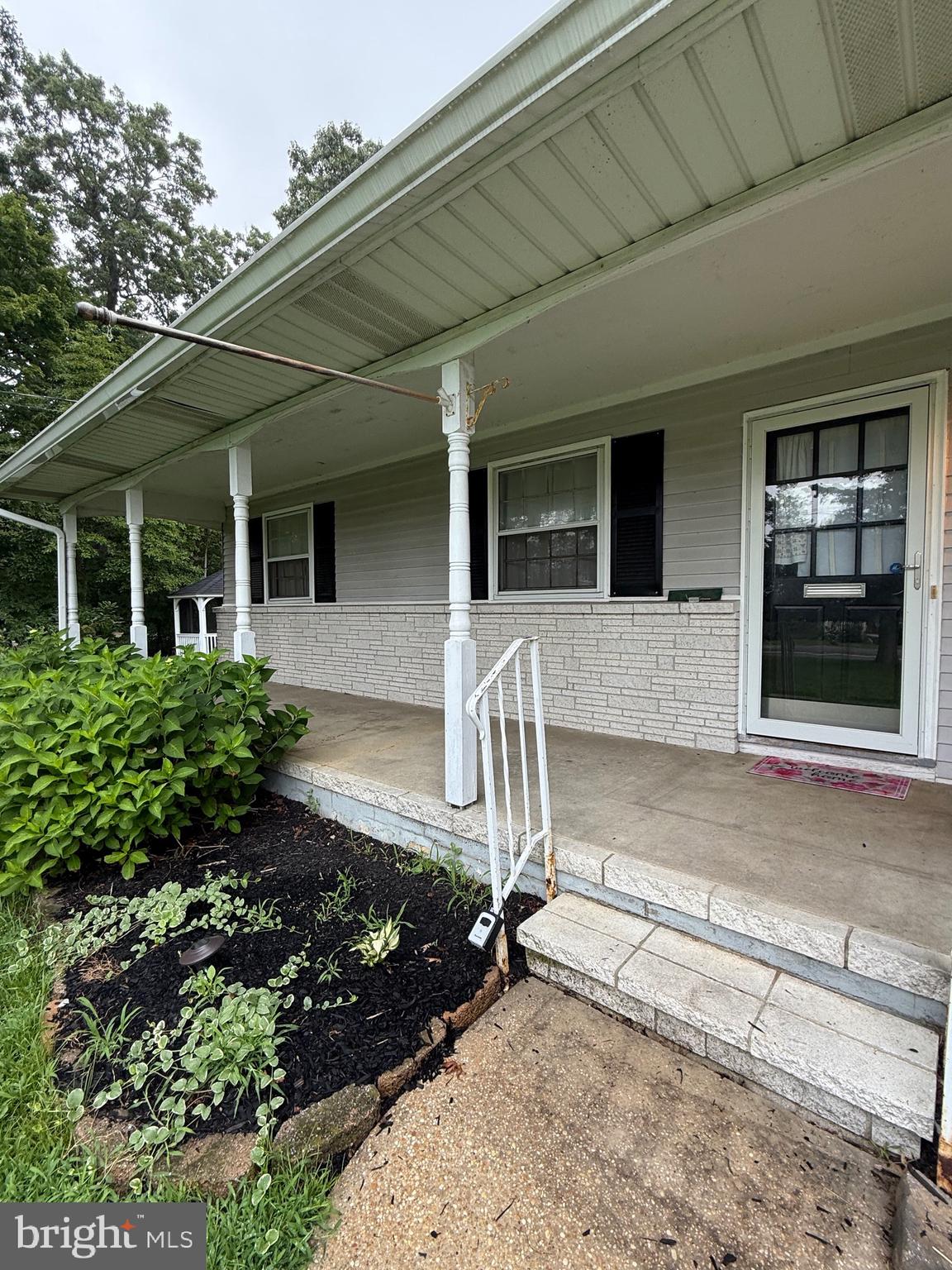 453 CENTERTON ROAD - Photo 3