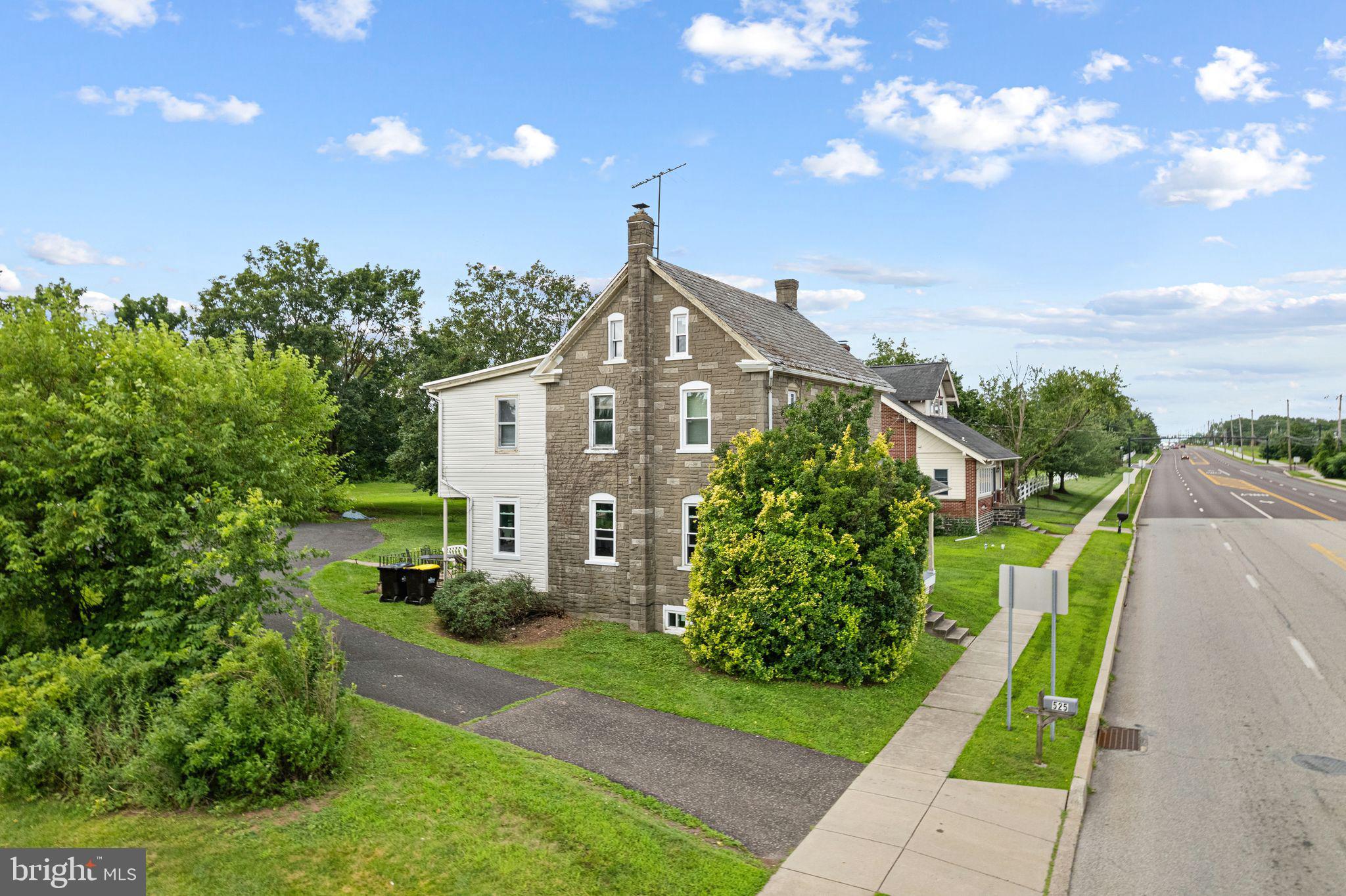 525 FORTY FOOT ROAD