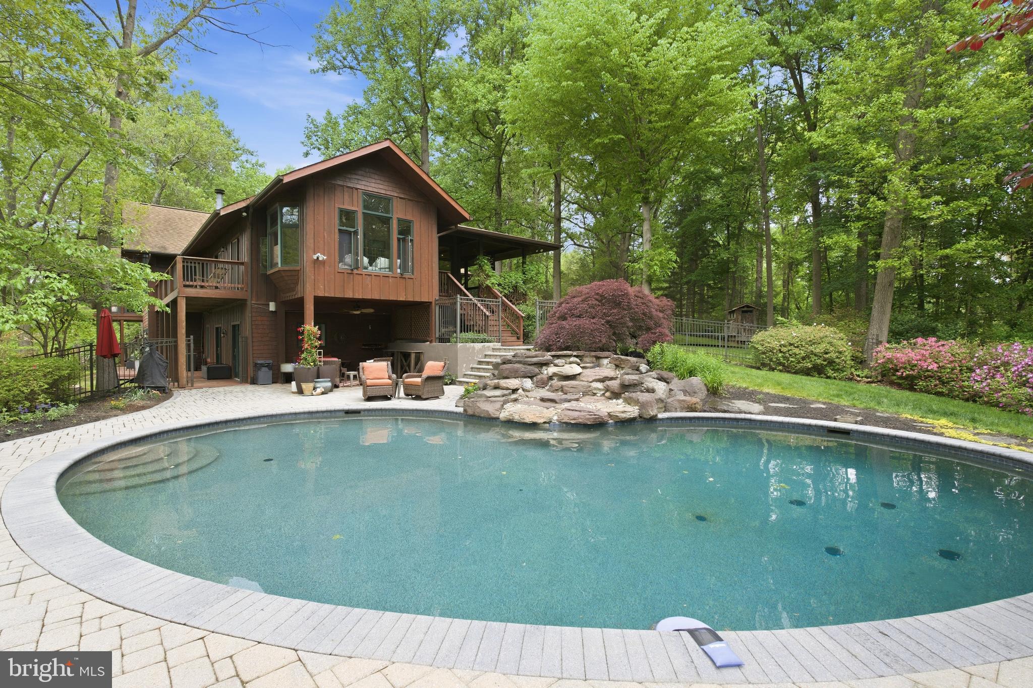 SUNSHINE ACRES - Residential