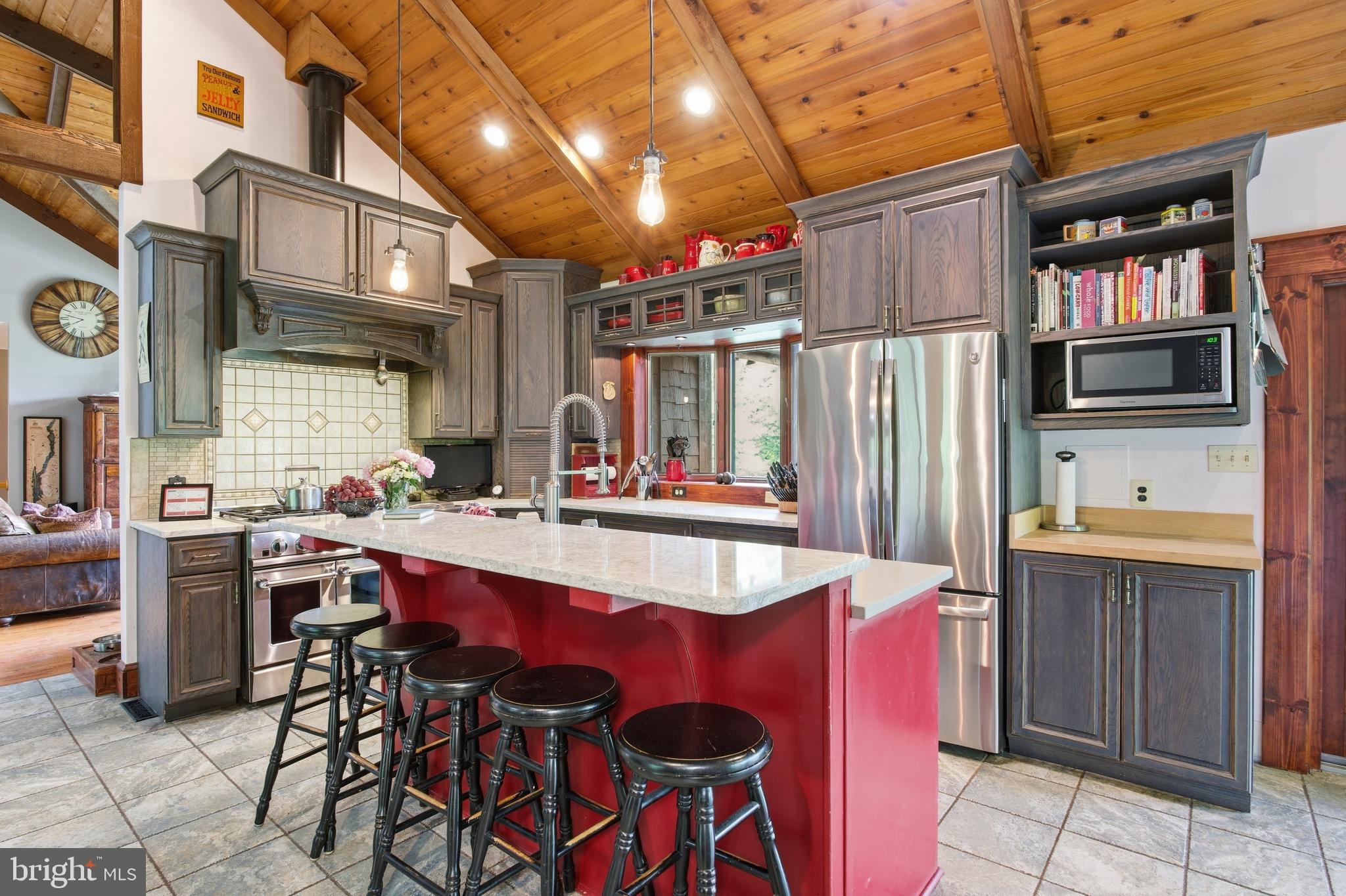 SUNSHINE ACRES - Residential