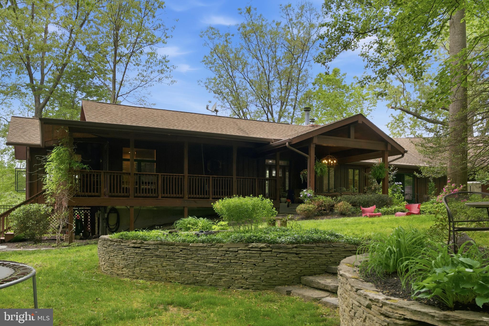 SUNSHINE ACRES - Residential