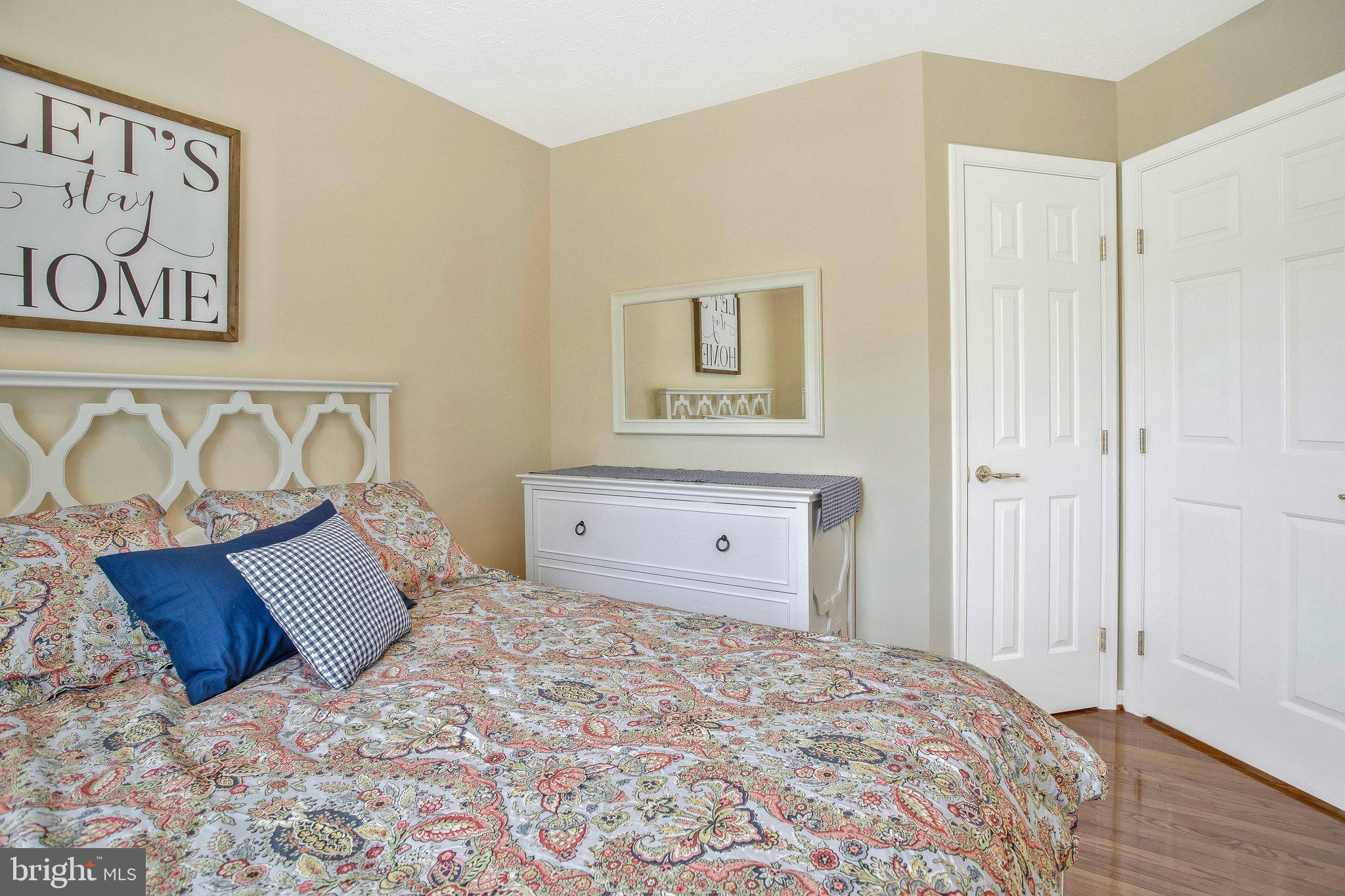 PINEY ORCHARD - Residential