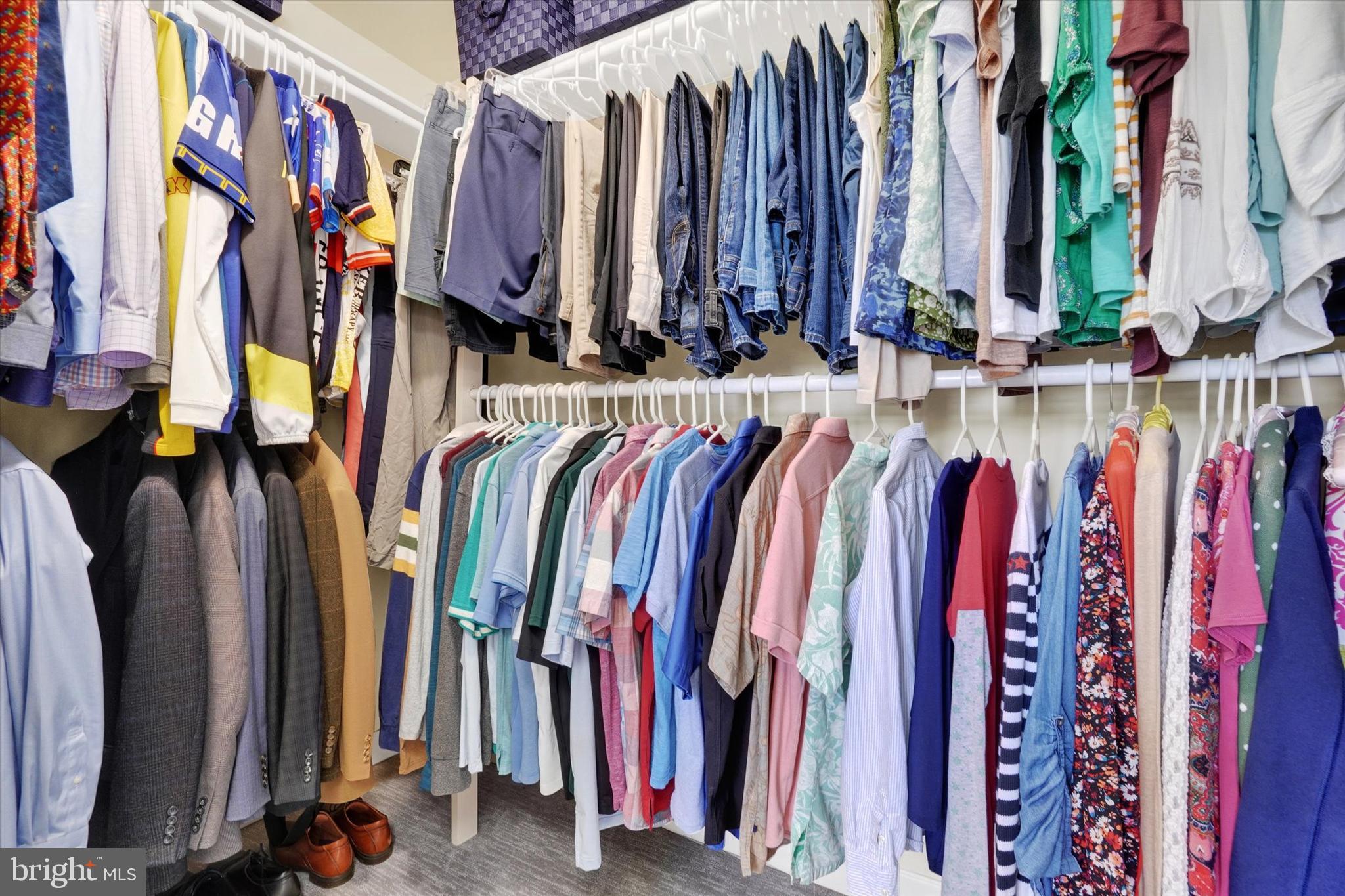 PLEASANT VALLEY GOLF COURSE - Residential