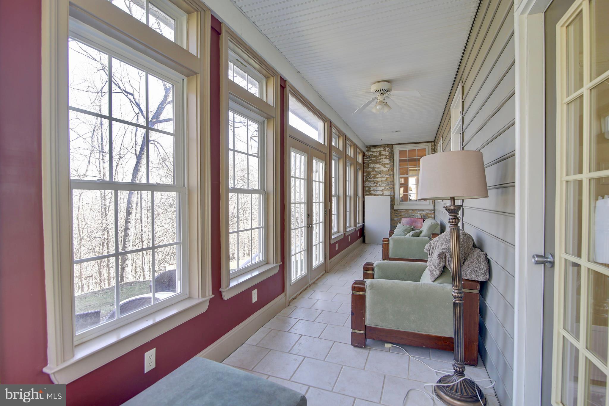 STONEWALL ESTATES - Residential