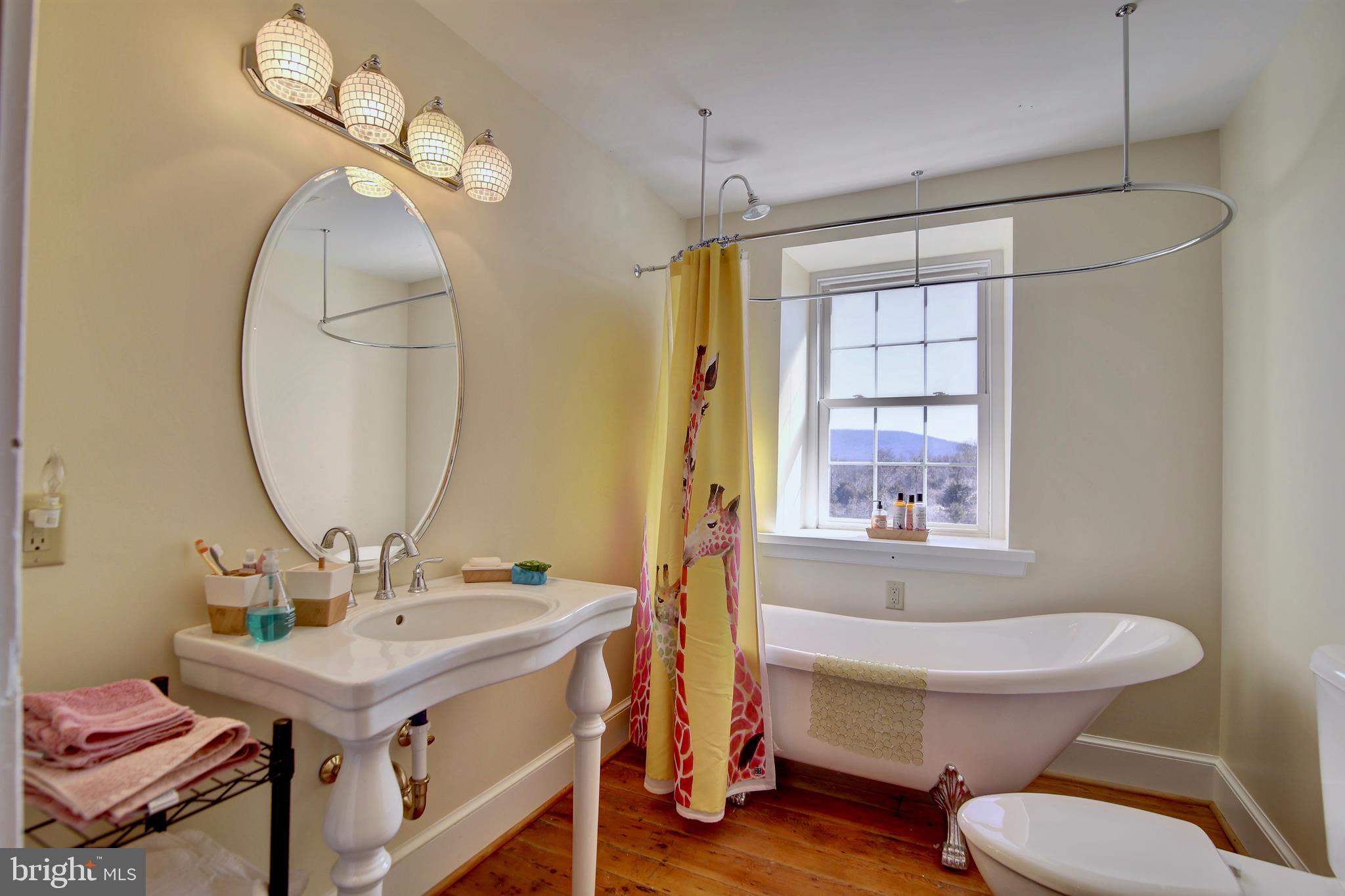 STONEWALL ESTATES - Residential