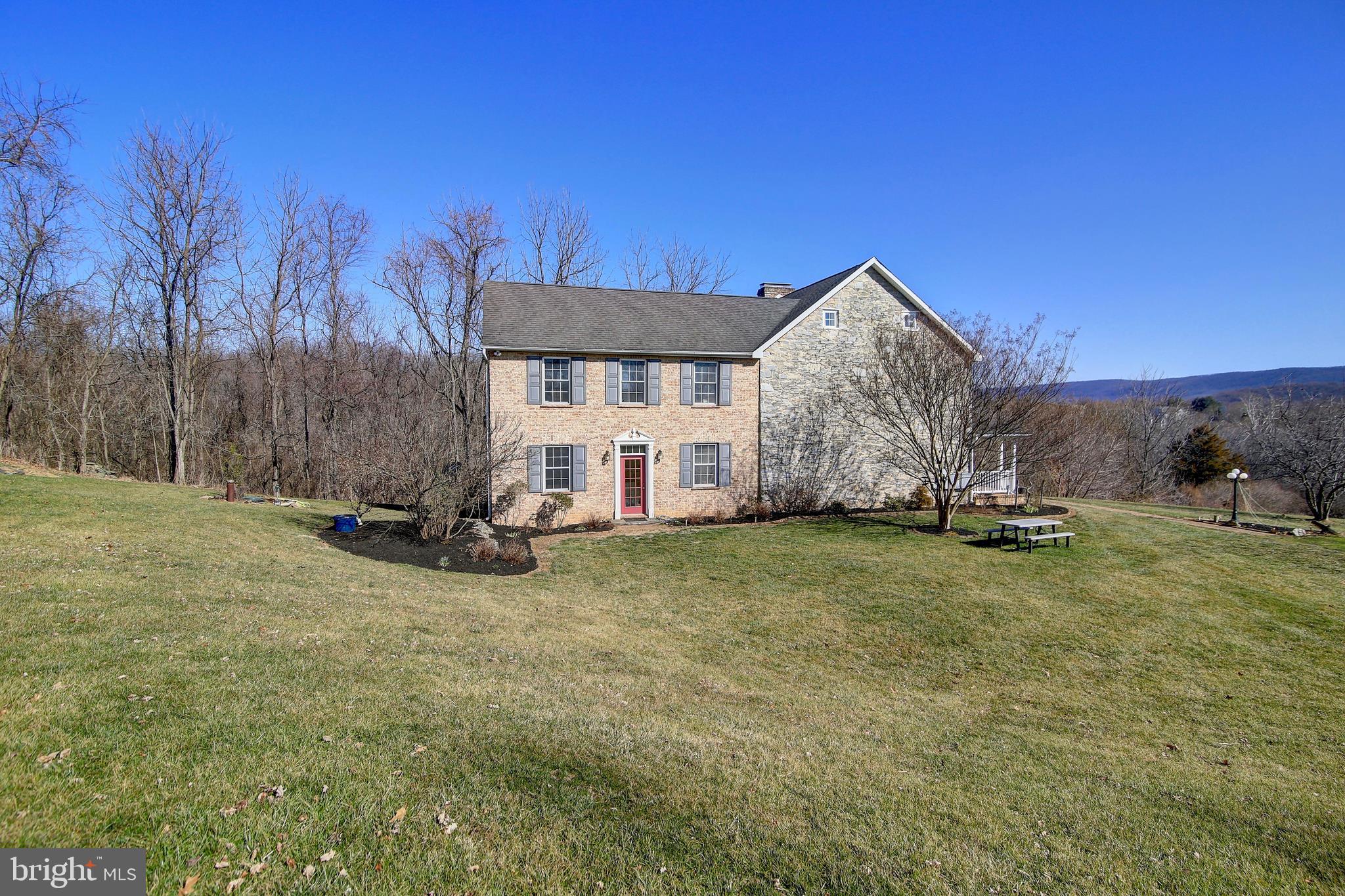 STONEWALL ESTATES - Residential