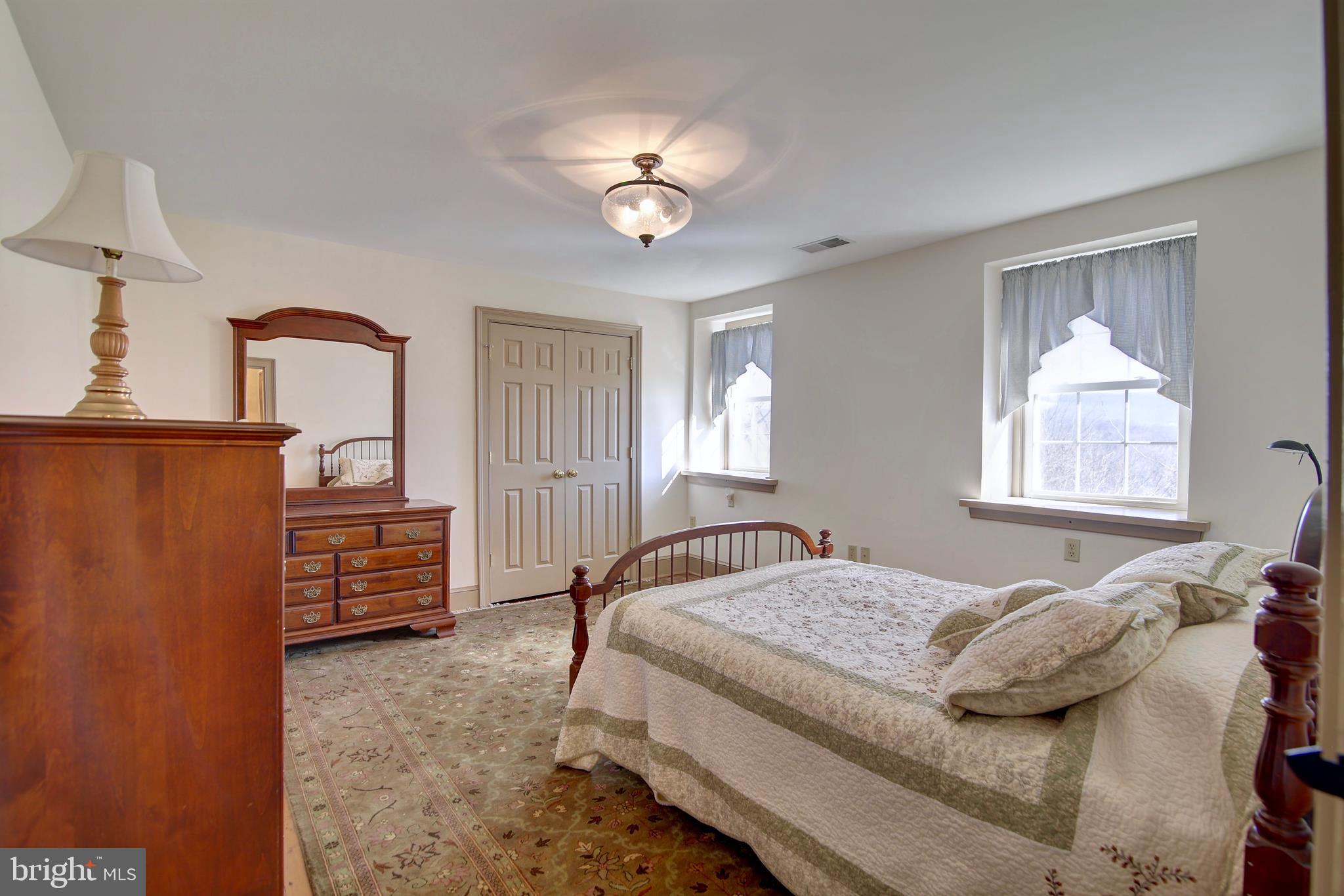 STONEWALL ESTATES - Residential