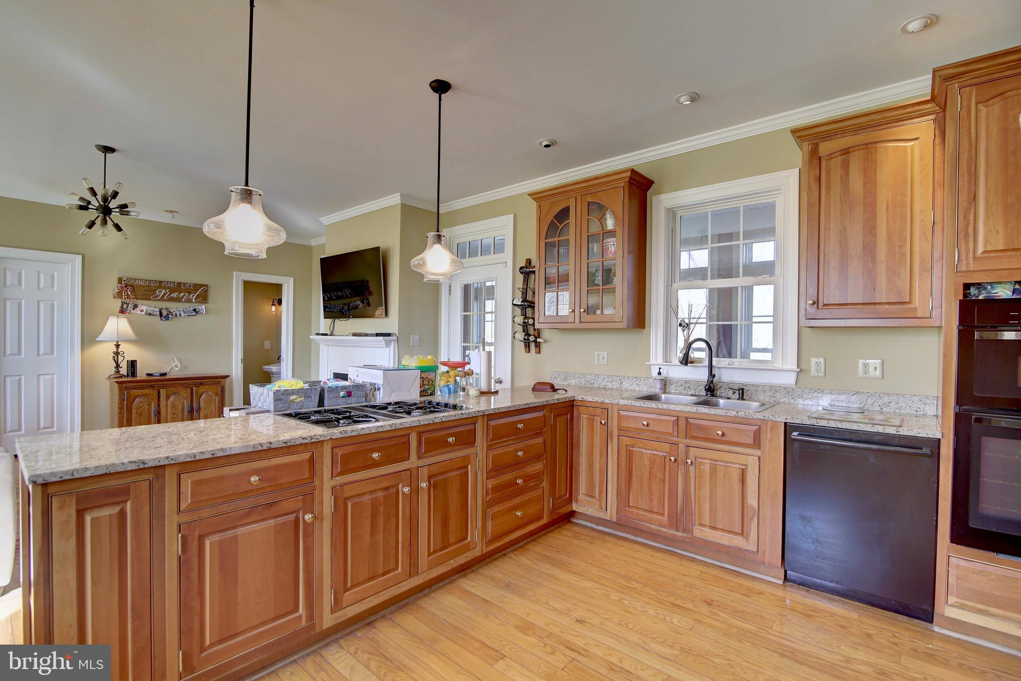 STONEWALL ESTATES - Residential