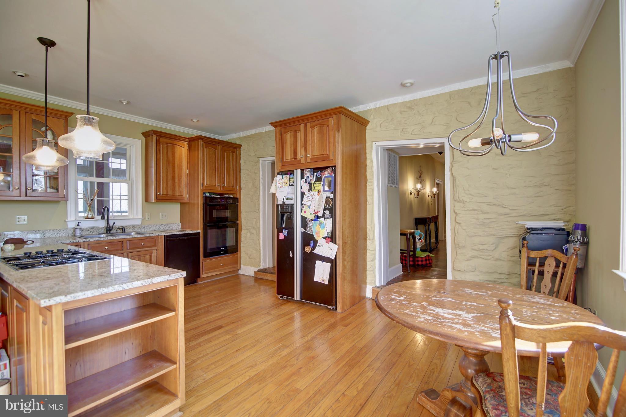 STONEWALL ESTATES - Residential