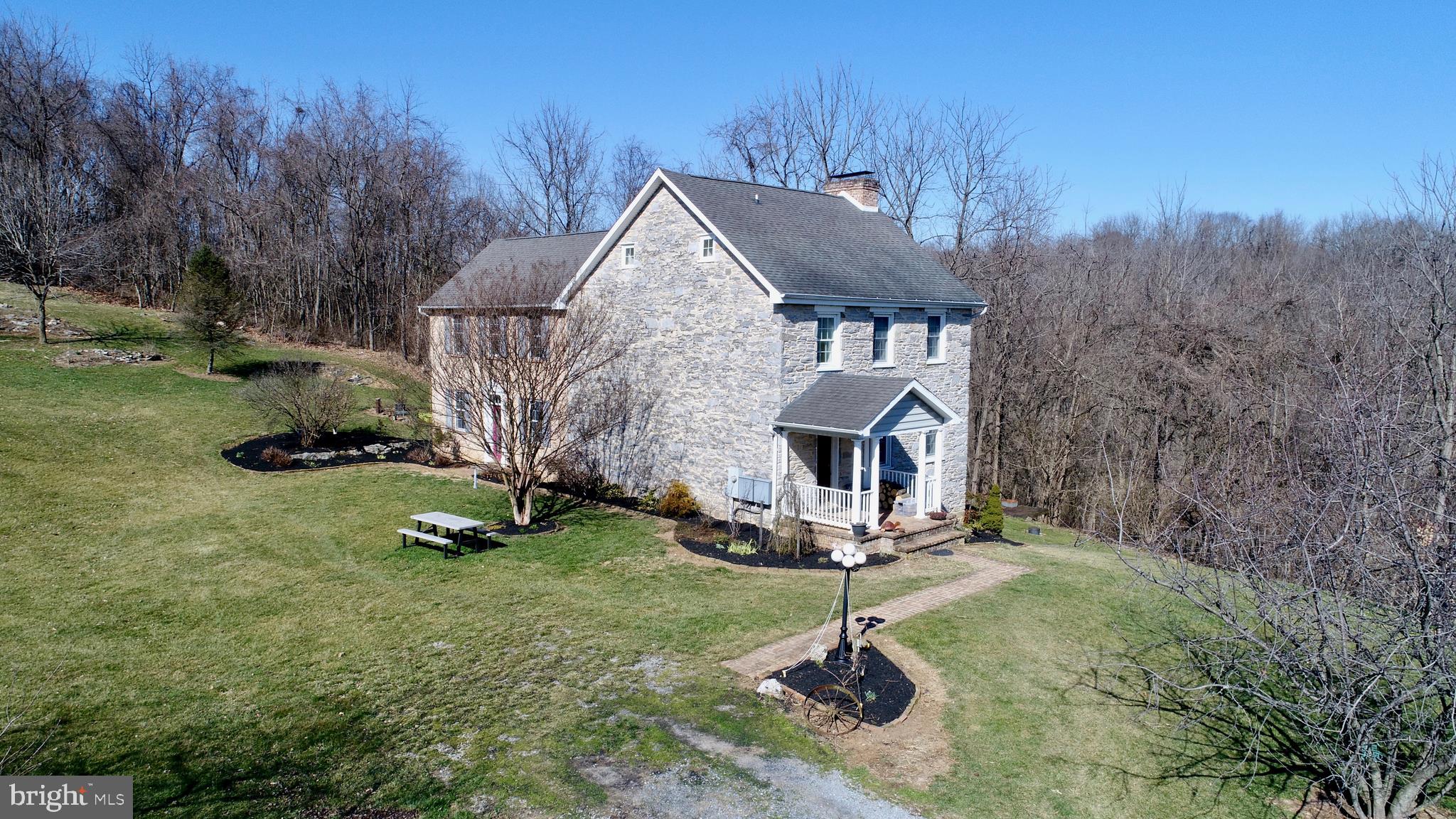 STONEWALL ESTATES - Residential