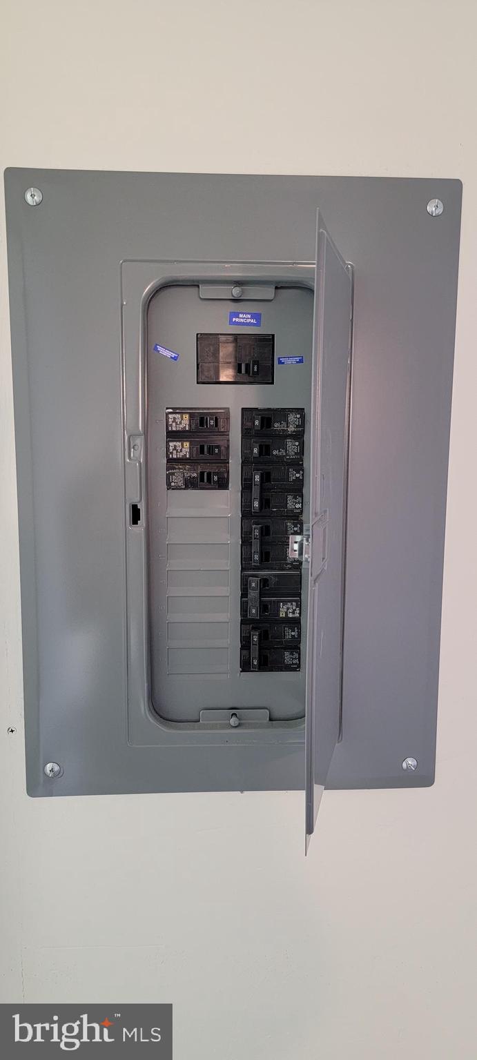 PORT RICHMOND - Residential