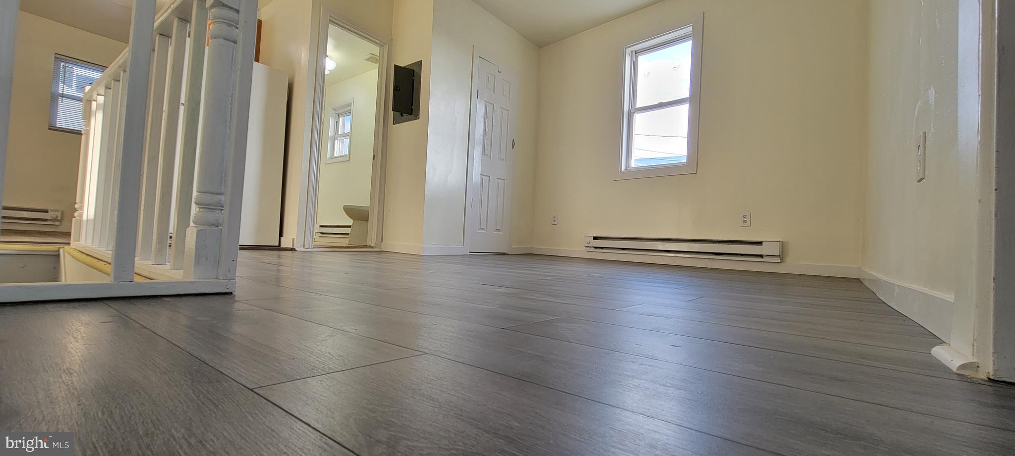 PORT RICHMOND - Residential