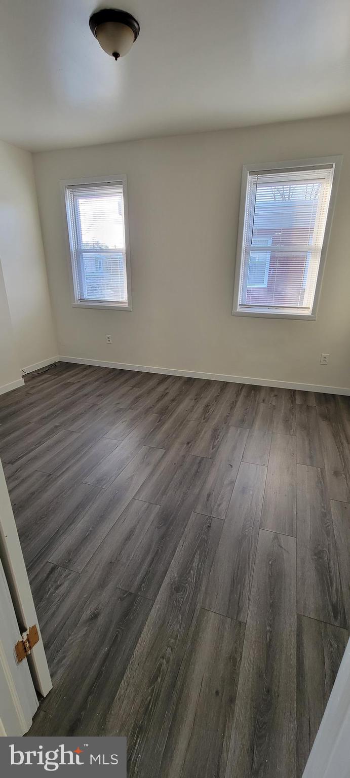 PORT RICHMOND - Residential