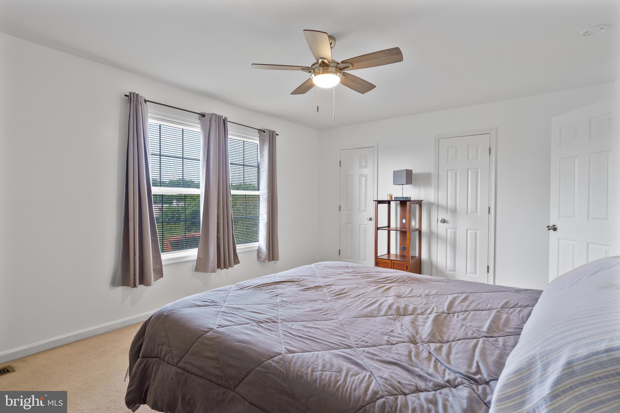 MILLS FARM - Residential