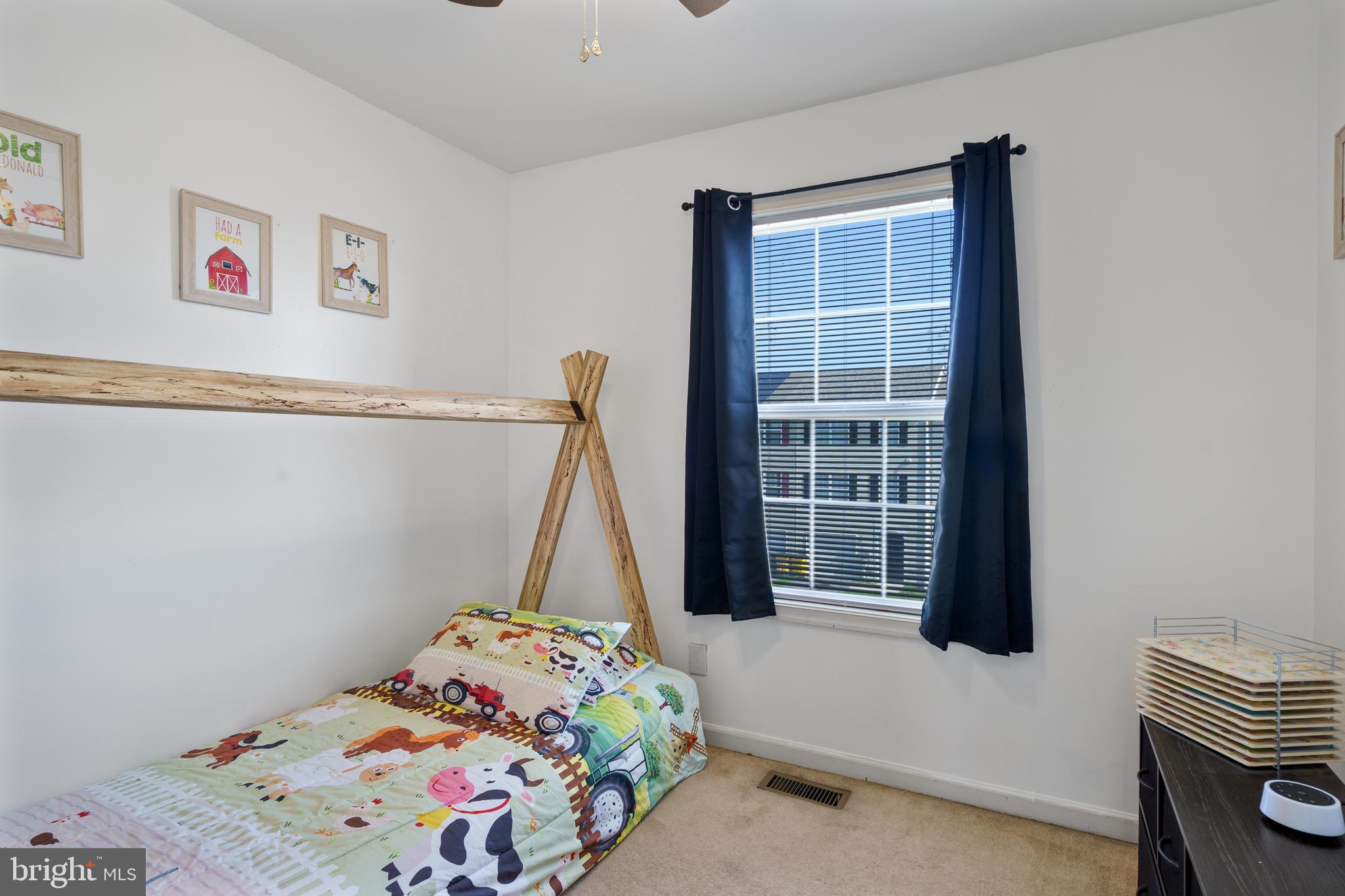 MILLS FARM - Residential