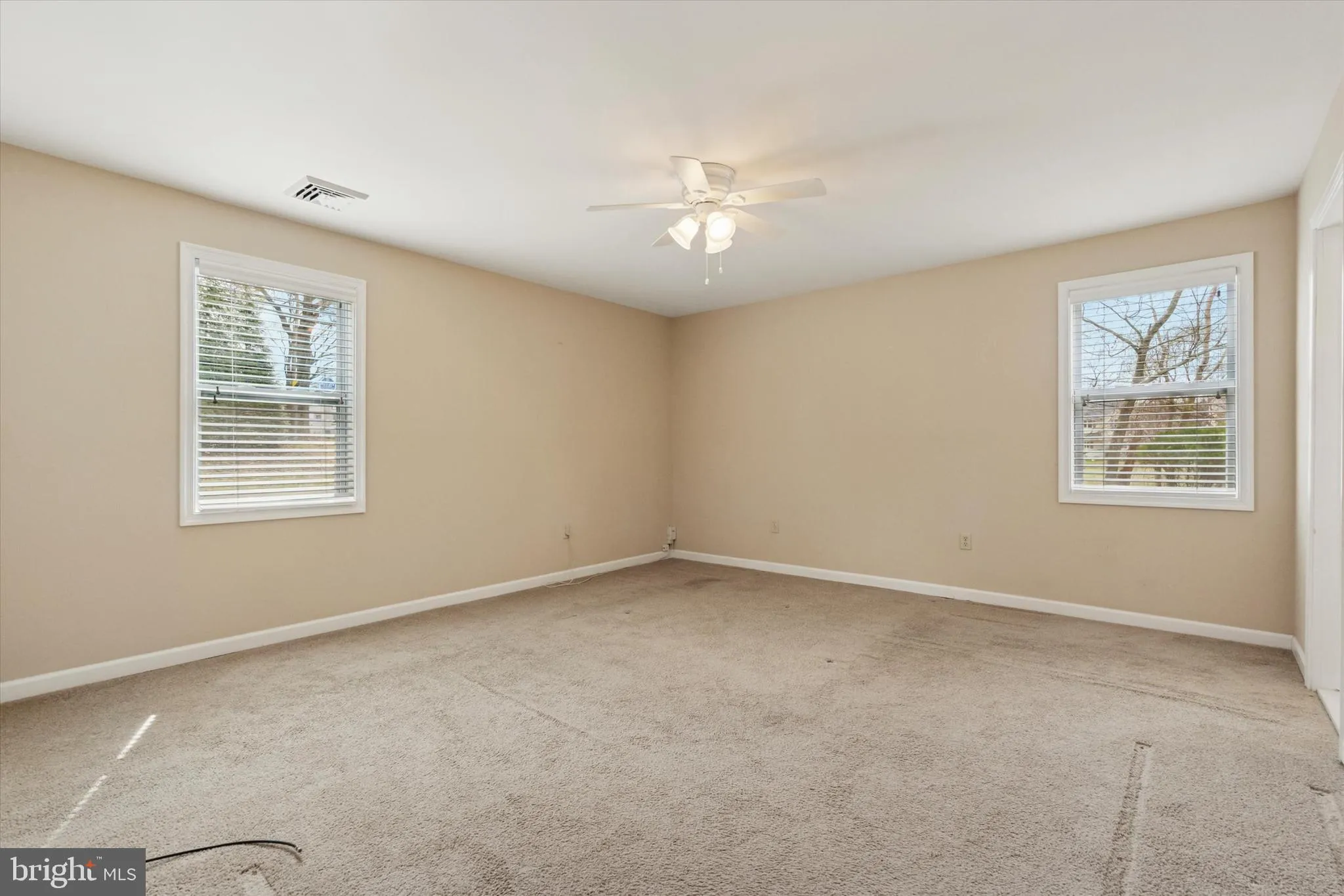 Langhorne, Pennsylvania 19047, United States, 3 Bedrooms Bedrooms, ,2 BathroomsBathrooms,Residential,Pending,93848