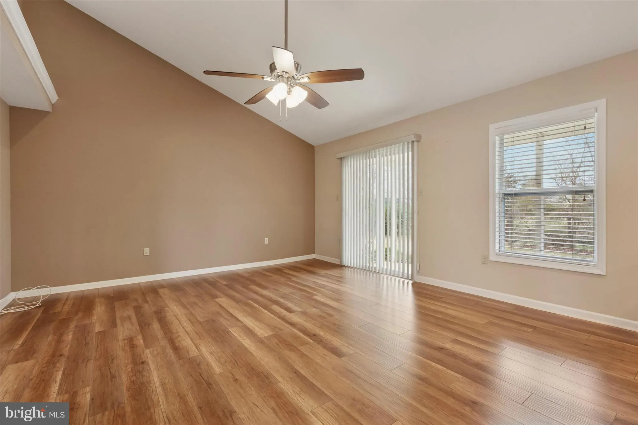 Langhorne, Pennsylvania 19047, United States, 3 Bedrooms Bedrooms, ,2 BathroomsBathrooms,Residential,Pending,93848