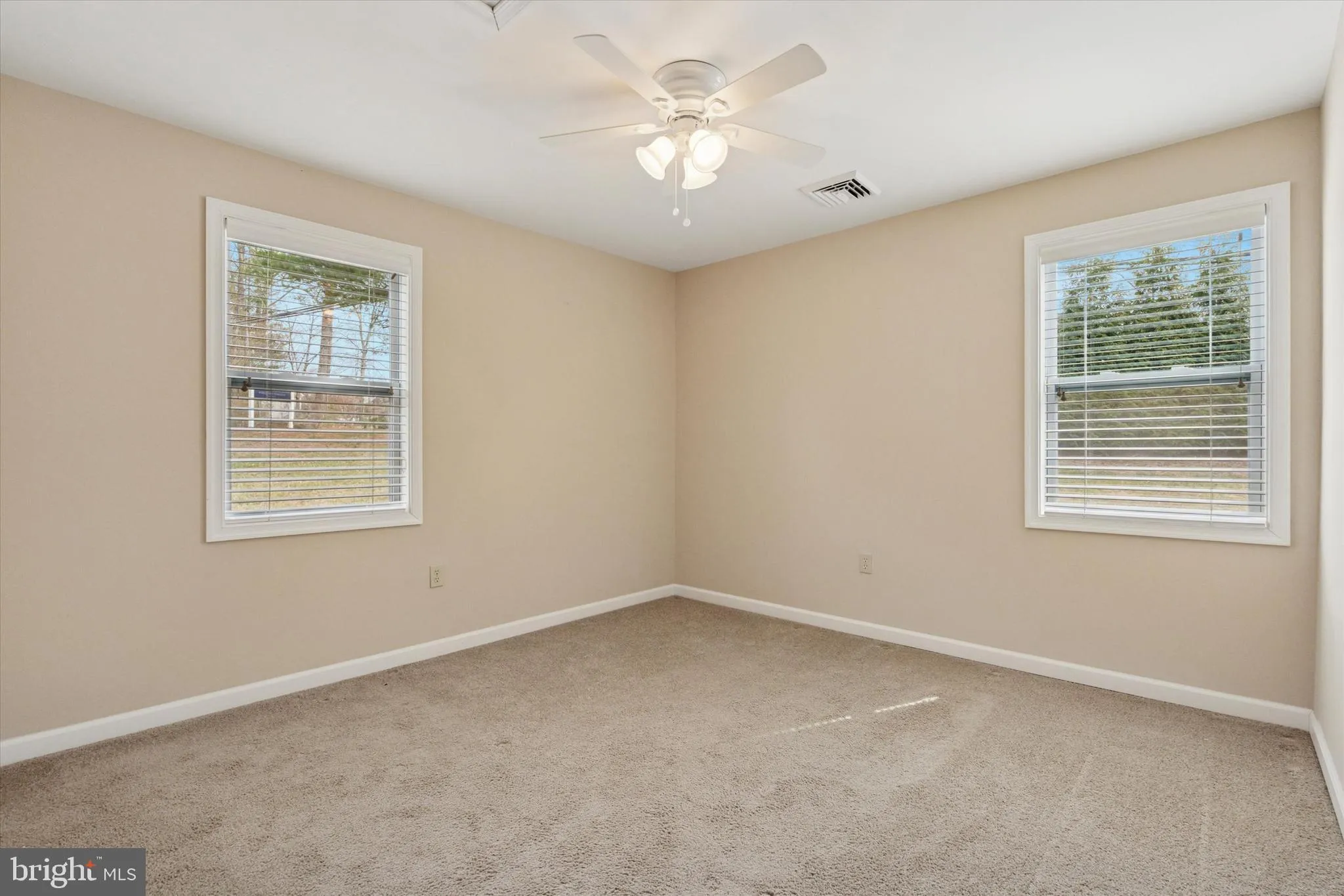 Langhorne, Pennsylvania 19047, United States, 3 Bedrooms Bedrooms, ,2 BathroomsBathrooms,Residential,Pending,93848