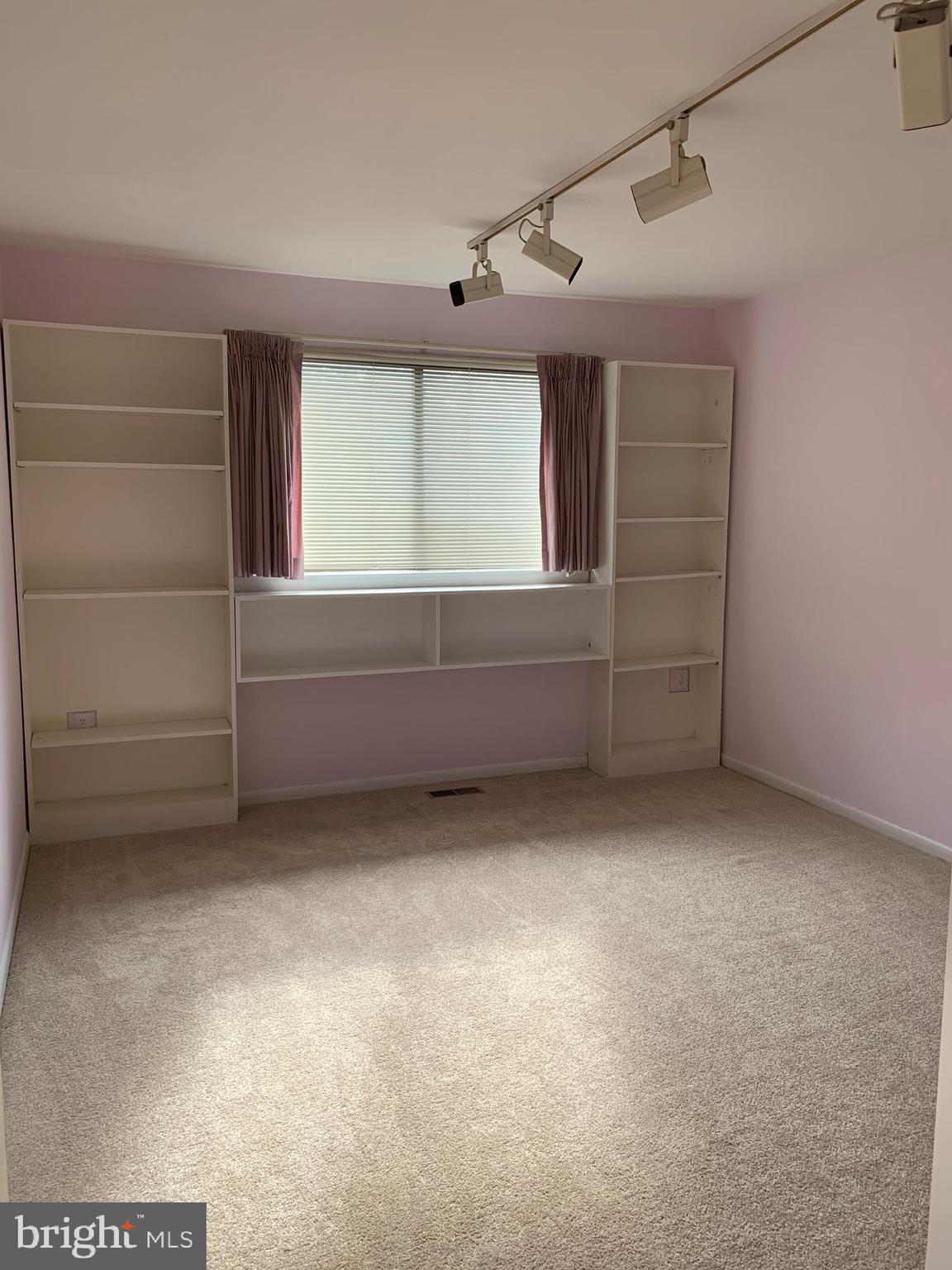 STEVENSON POST - Residential