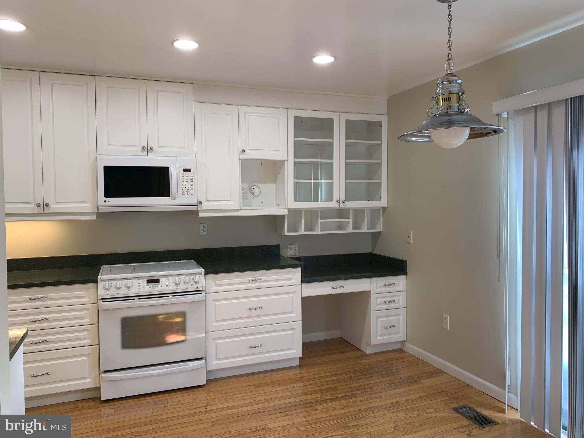 STEVENSON POST - Residential