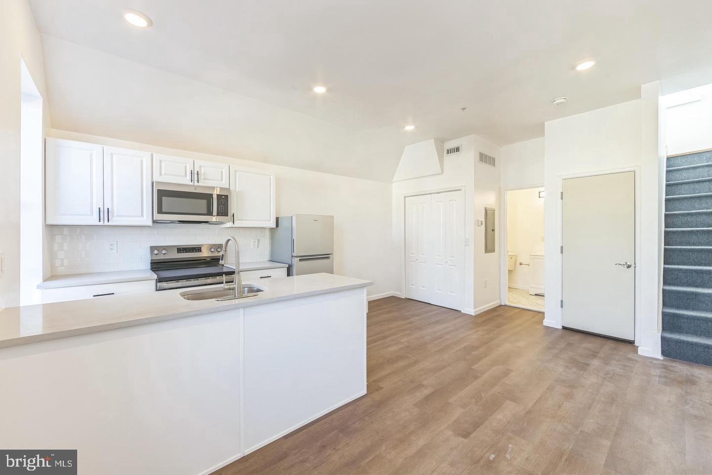 TEMPLE UNIVERSITY - Commercial Sale