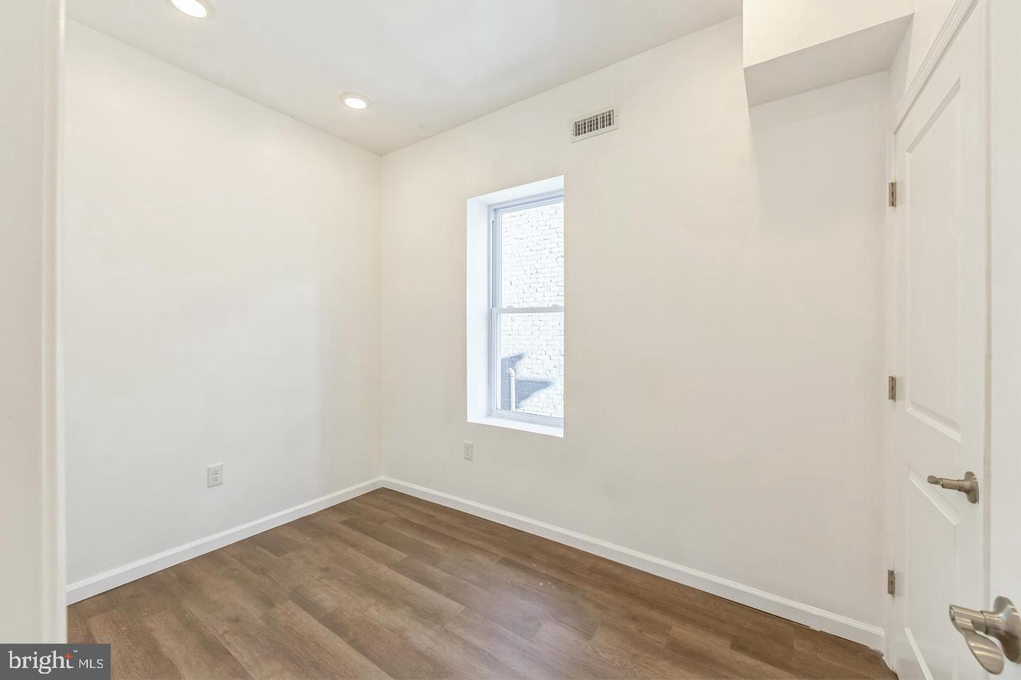 TEMPLE UNIVERSITY - Commercial Sale