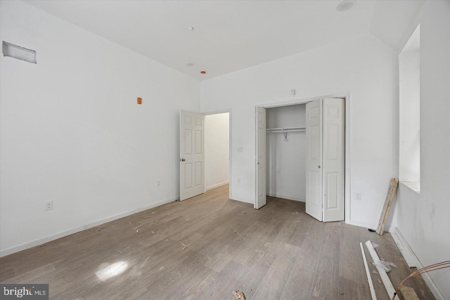 TEMPLE UNIVERSITY - Commercial Sale