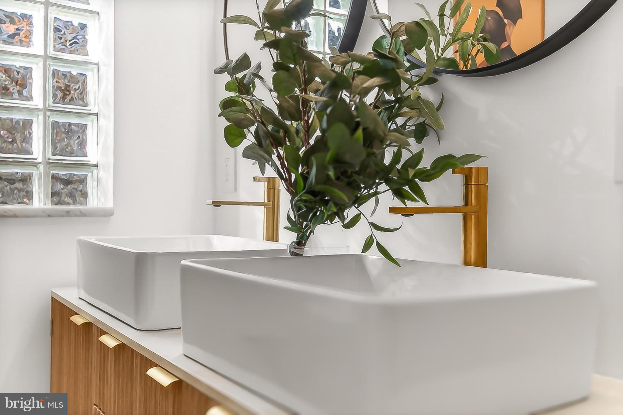 DEVONSHIRE - Residential