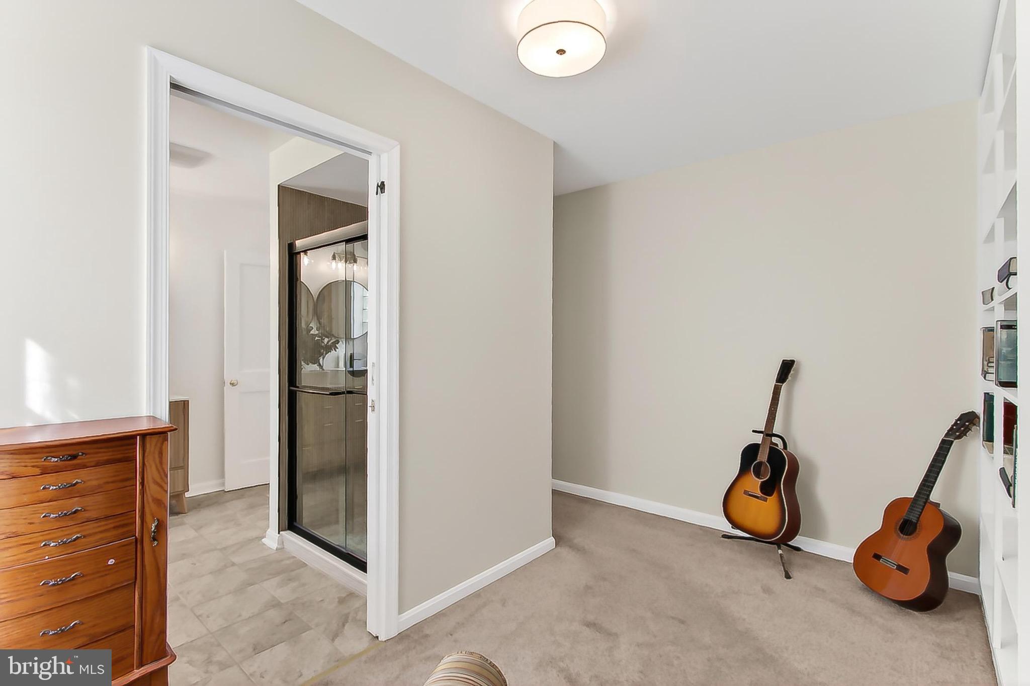 DEVONSHIRE - Residential