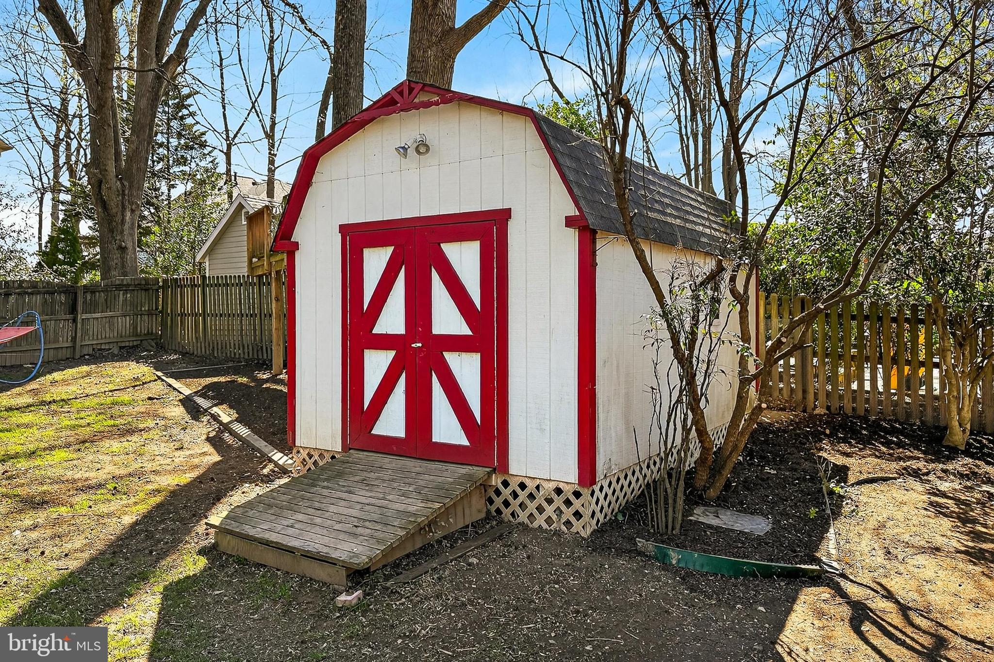 DEVONSHIRE - Residential