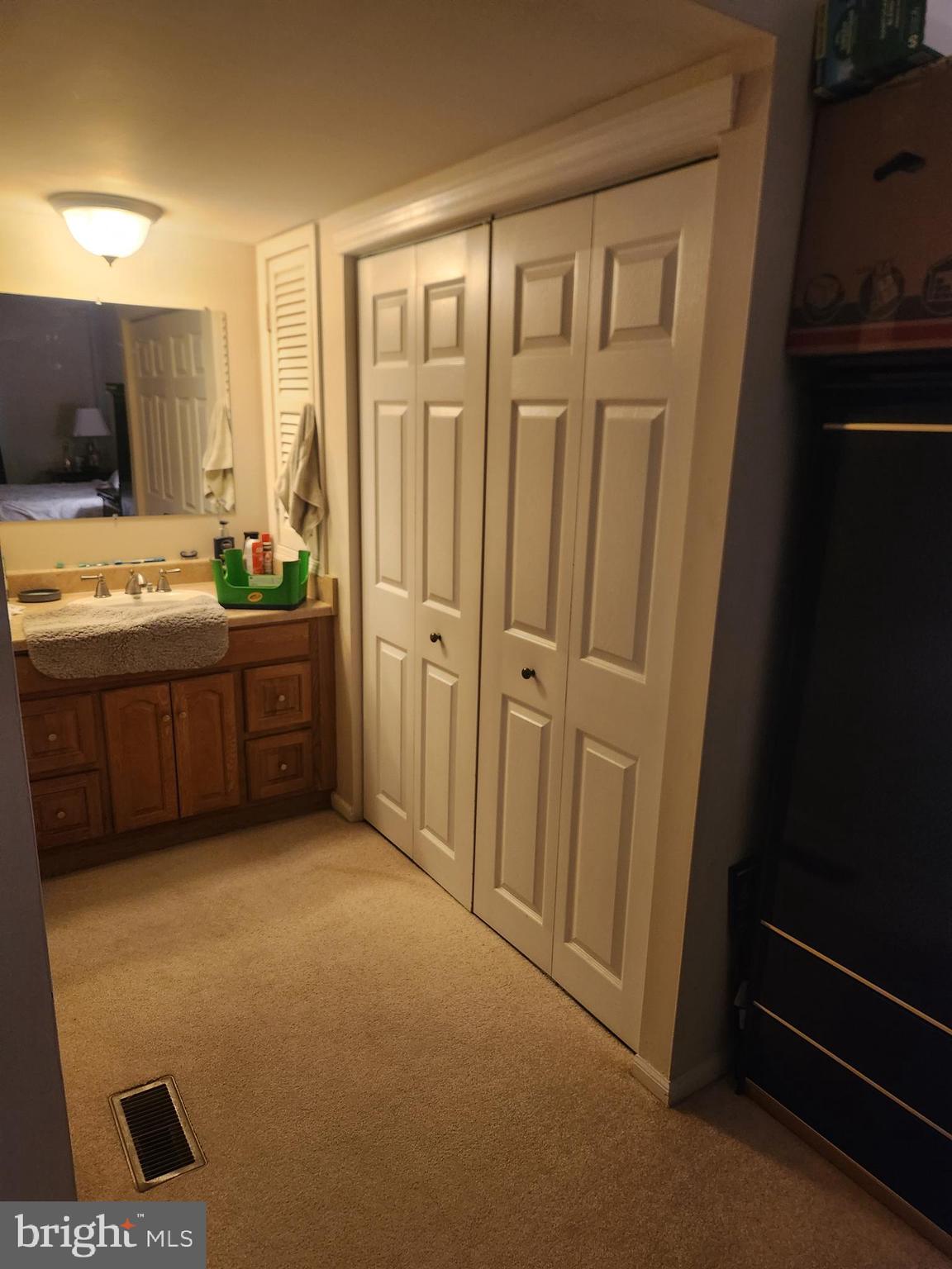 CHATHAM VIL OF TOW - Residential