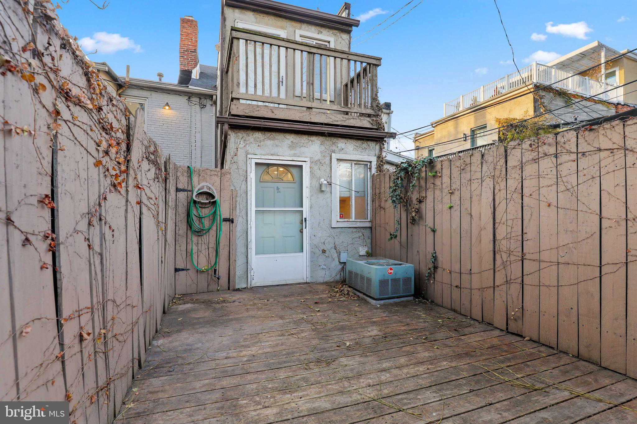 FELLS POINT HISTORIC DISTRICT - Residential Lease