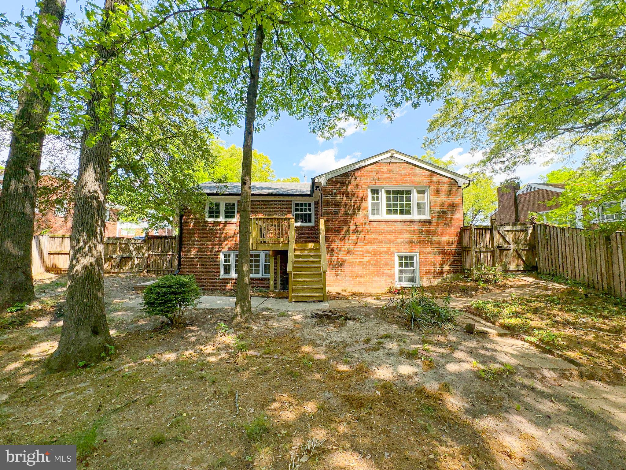 WAGGAMAN HEIGHTS - Residential