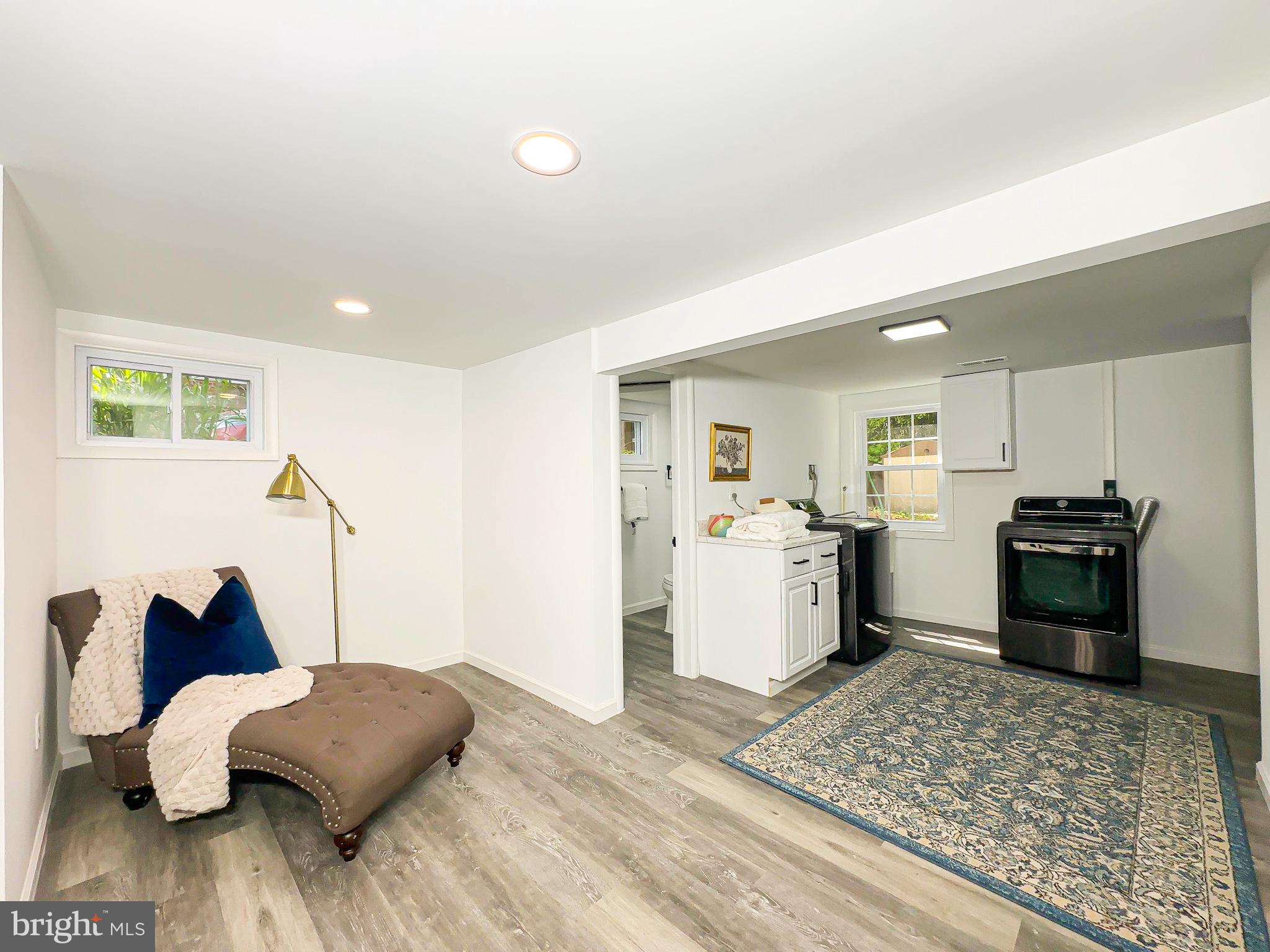 WAGGAMAN HEIGHTS - Residential