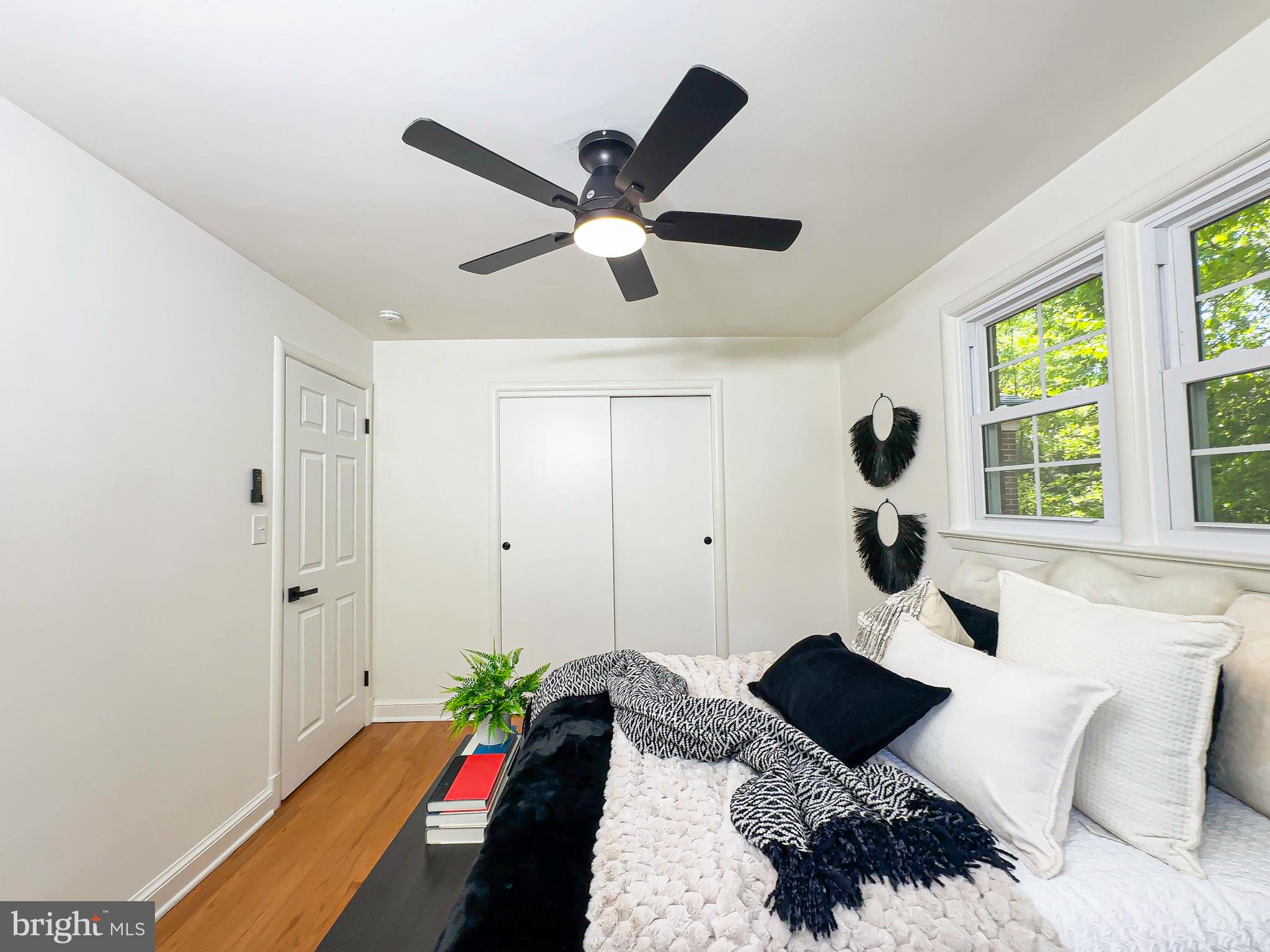 WAGGAMAN HEIGHTS - Residential