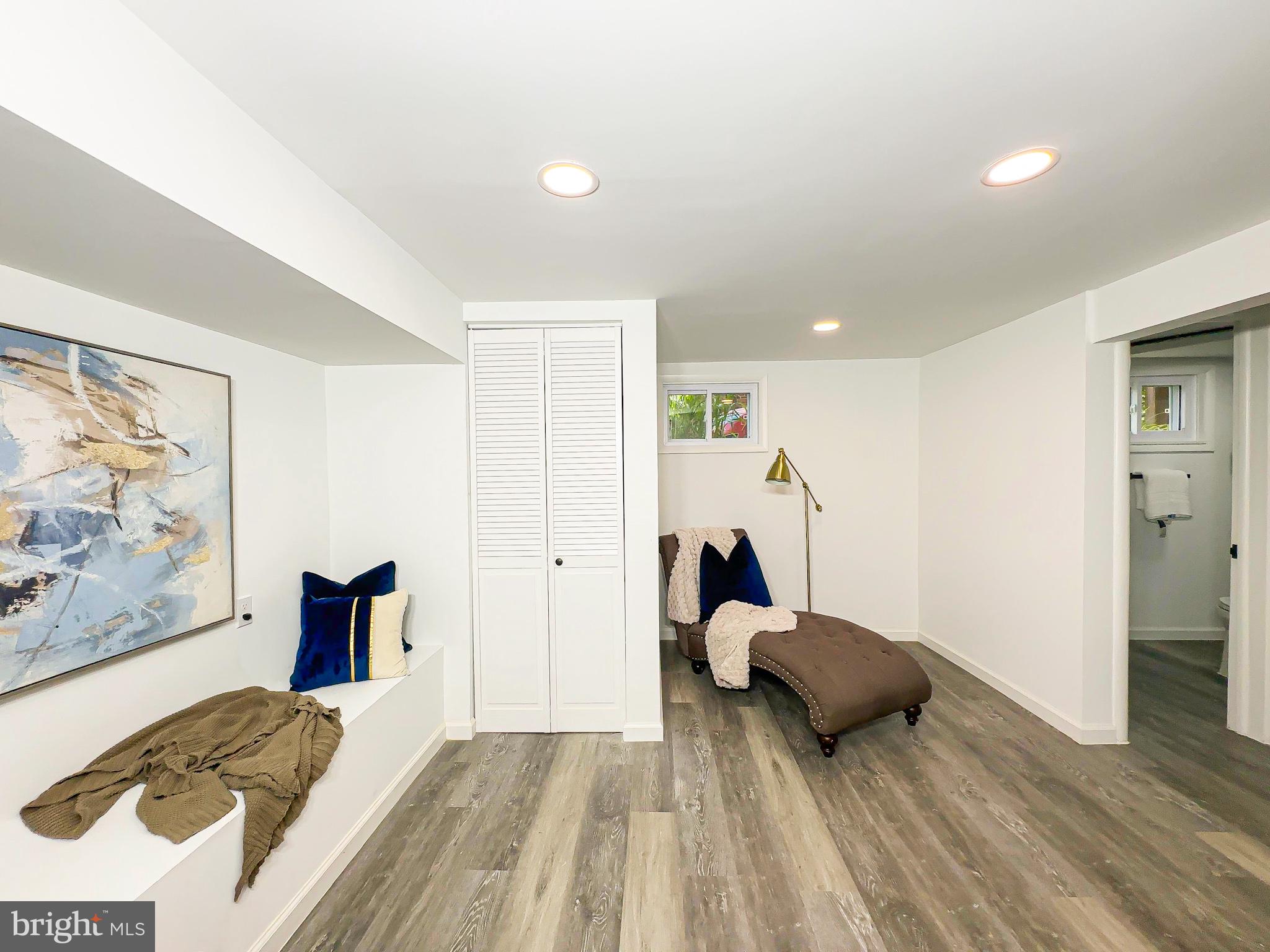 WAGGAMAN HEIGHTS - Residential