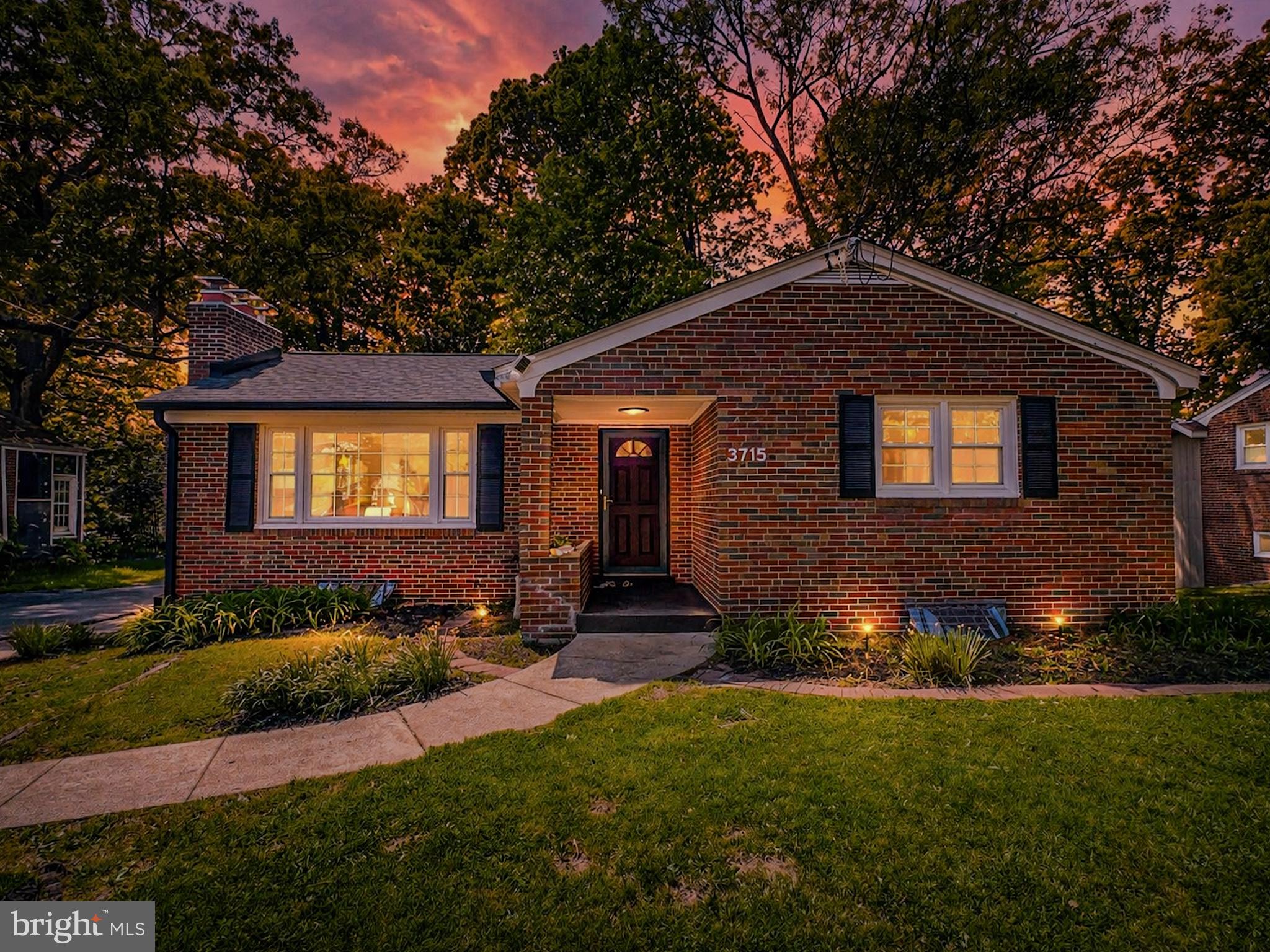 WAGGAMAN HEIGHTS - Residential