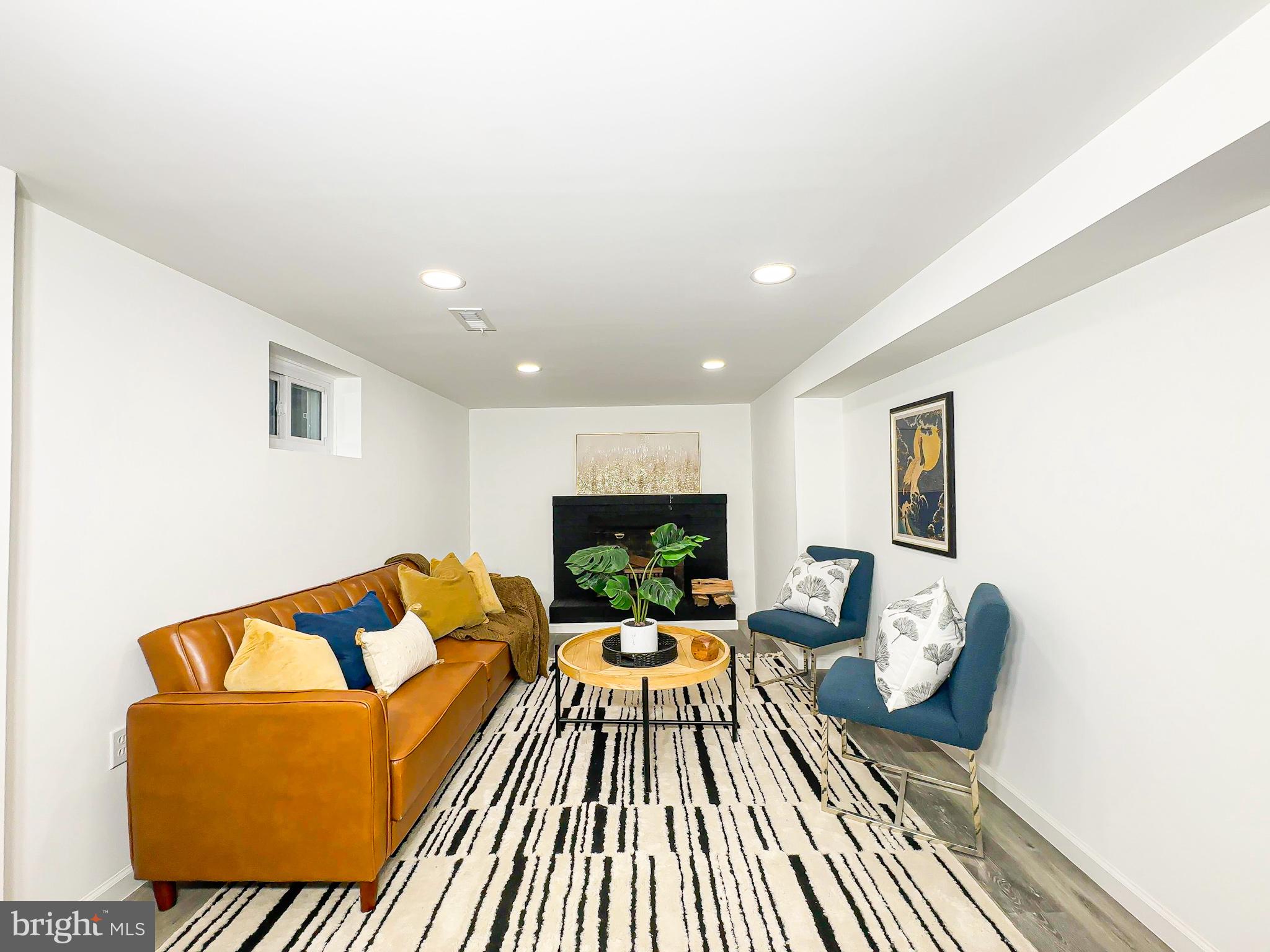 WAGGAMAN HEIGHTS - Residential