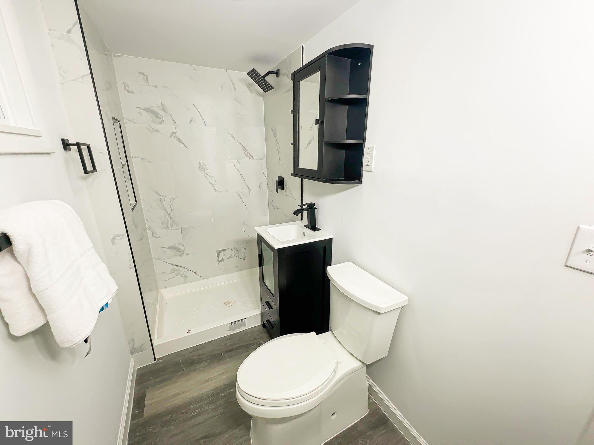 WAGGAMAN HEIGHTS - Residential