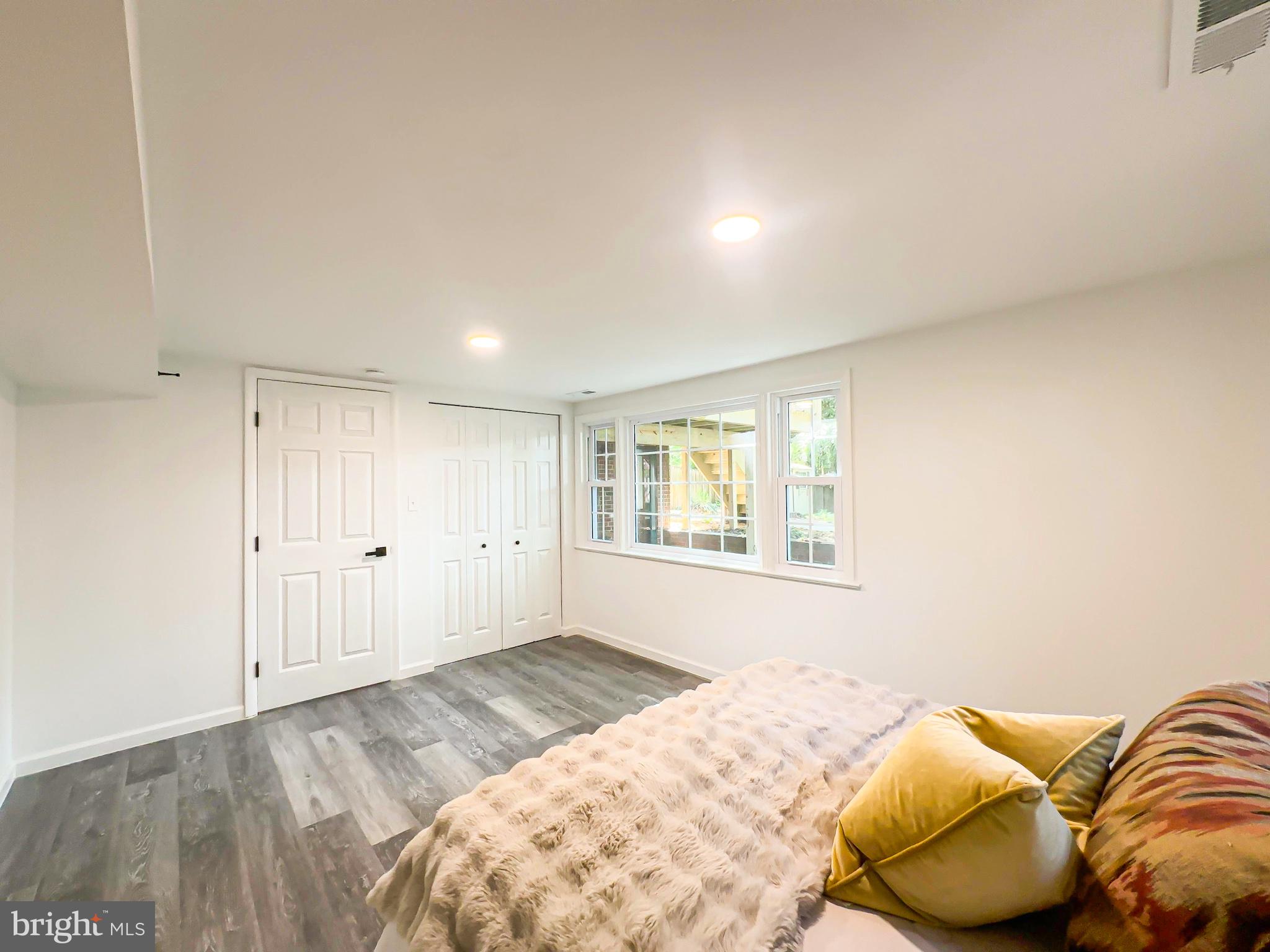 WAGGAMAN HEIGHTS - Residential