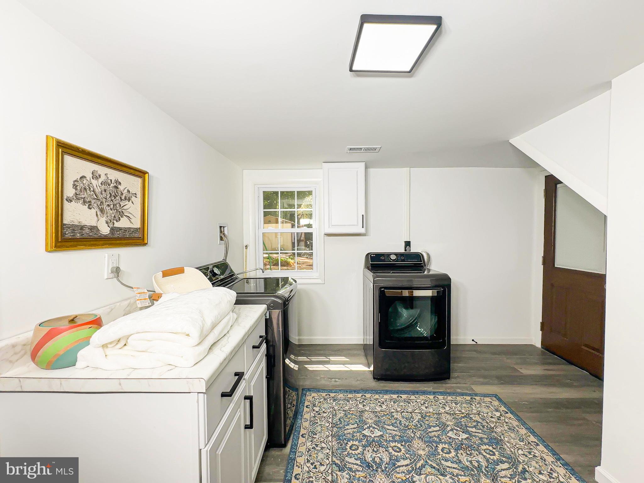 WAGGAMAN HEIGHTS - Residential