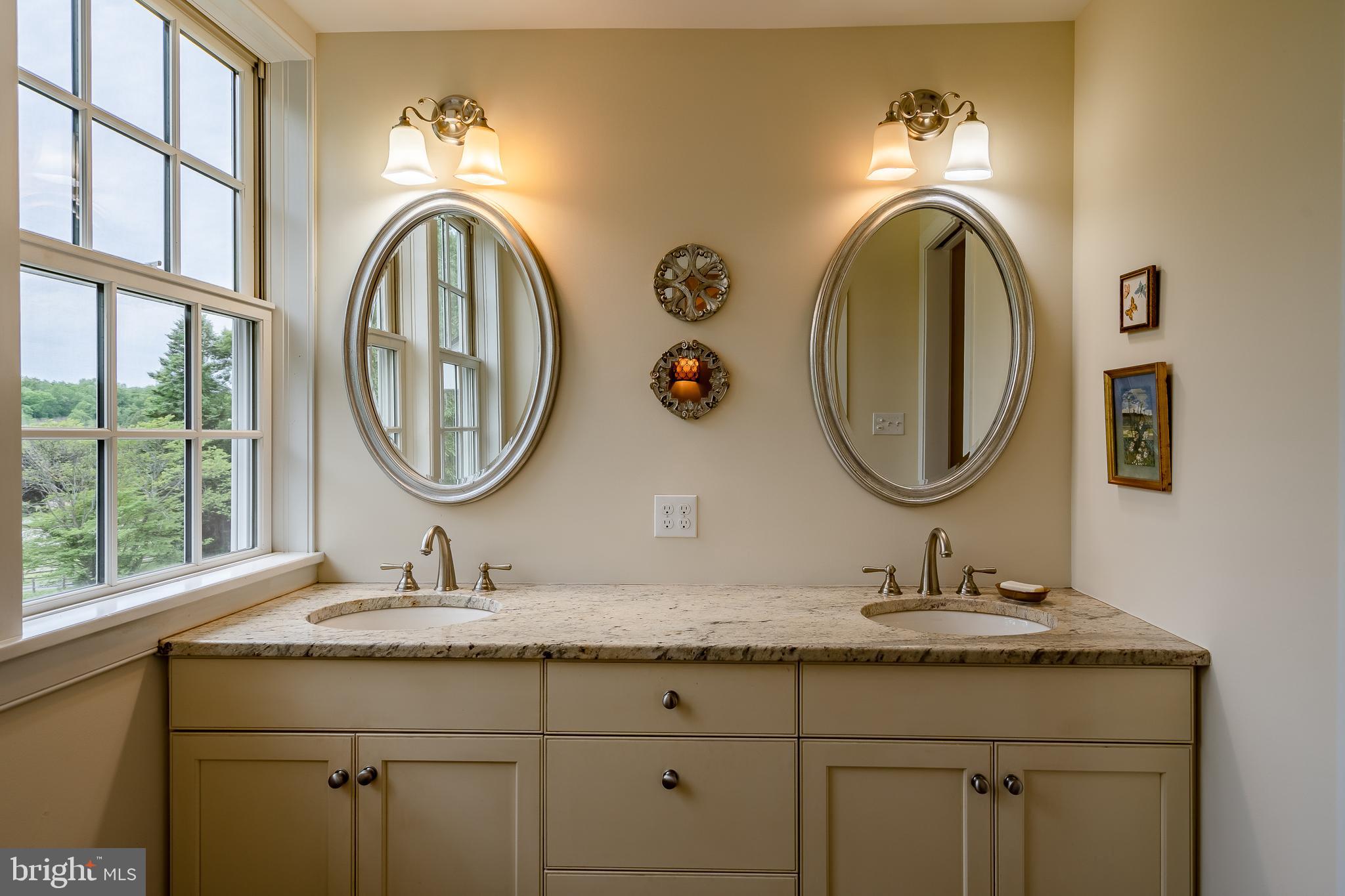 NORTHBROOK - Residential